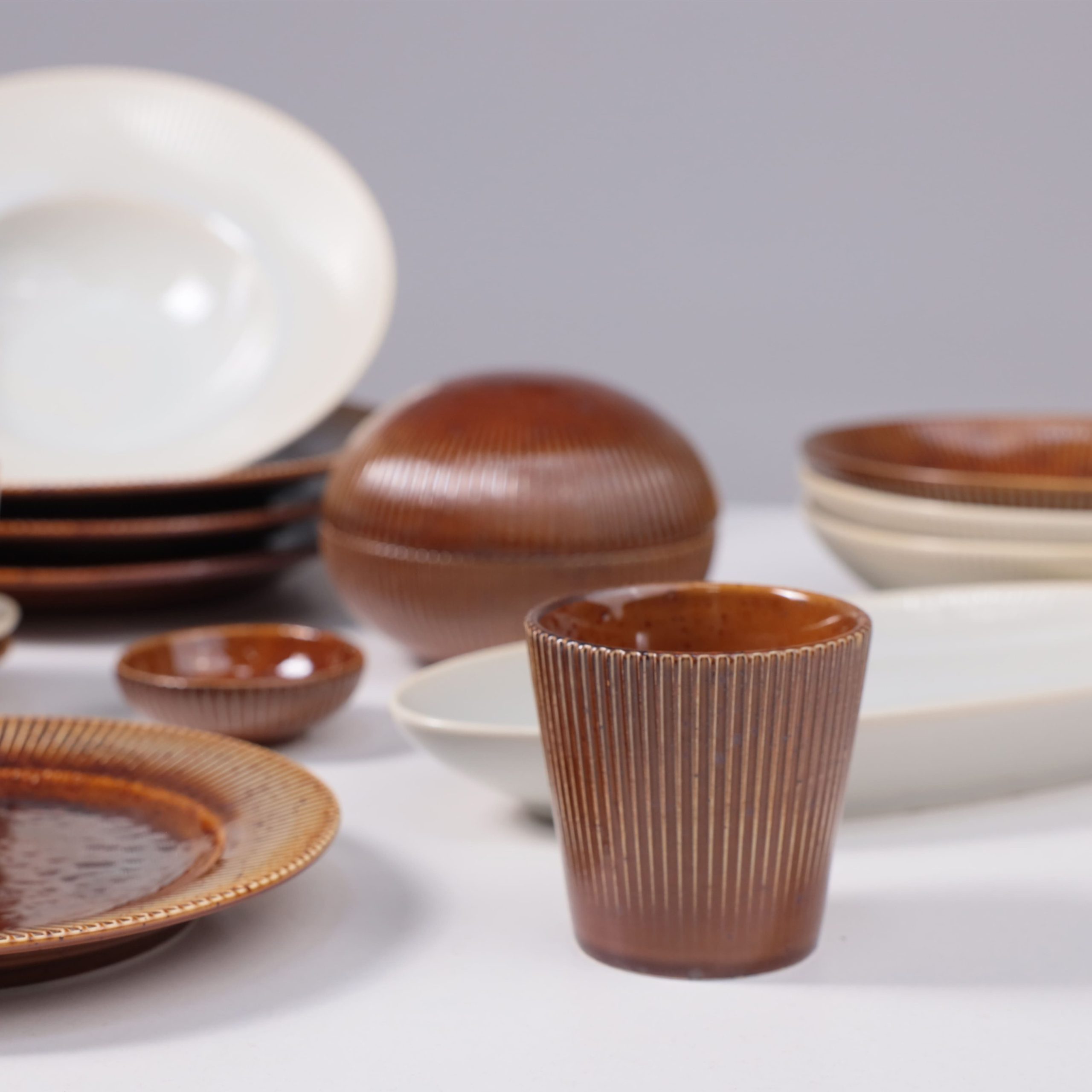 Стакан AURORA, фарфор, каштановый, 200мл