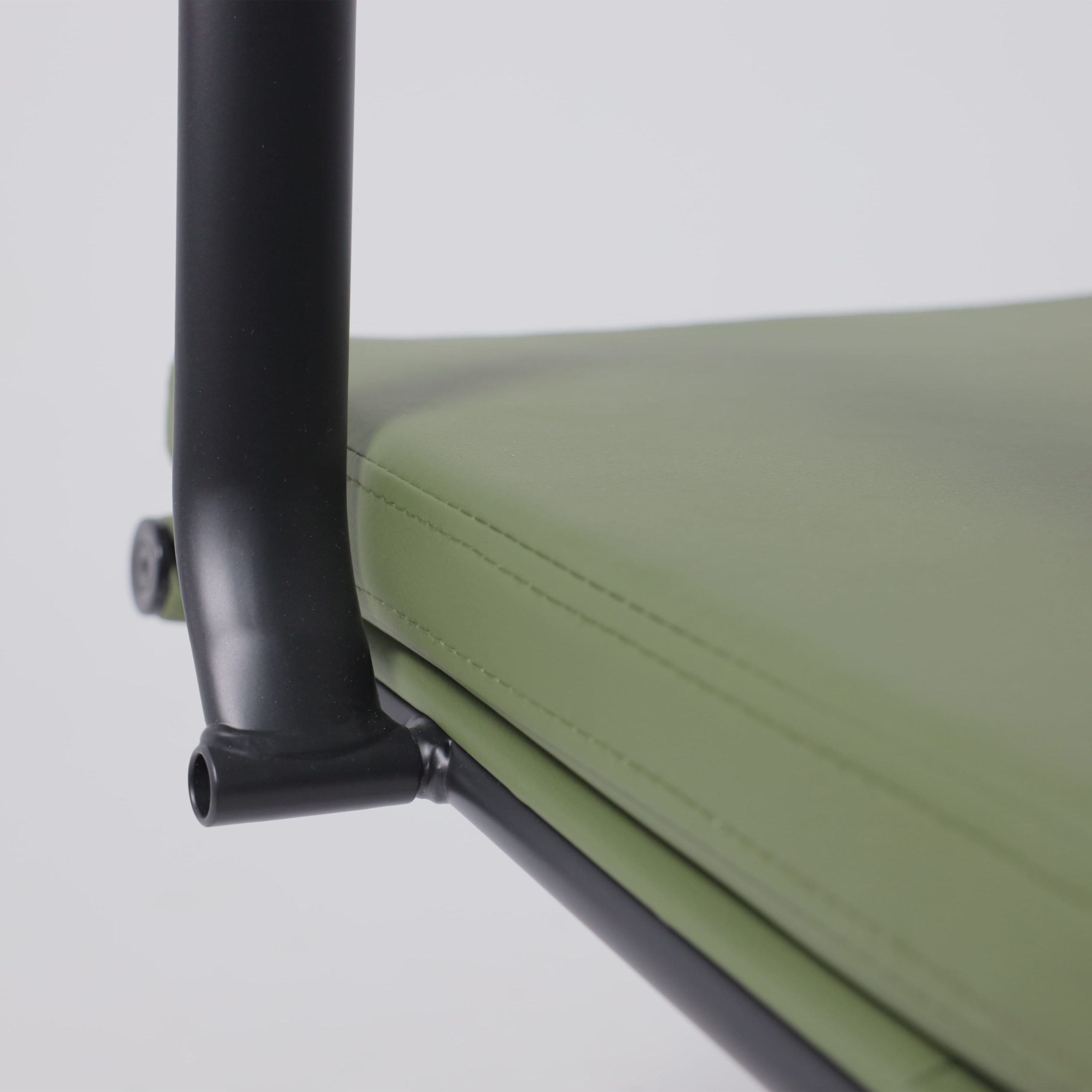 Кресло рабочее INDIGO, LB зеленый/черный