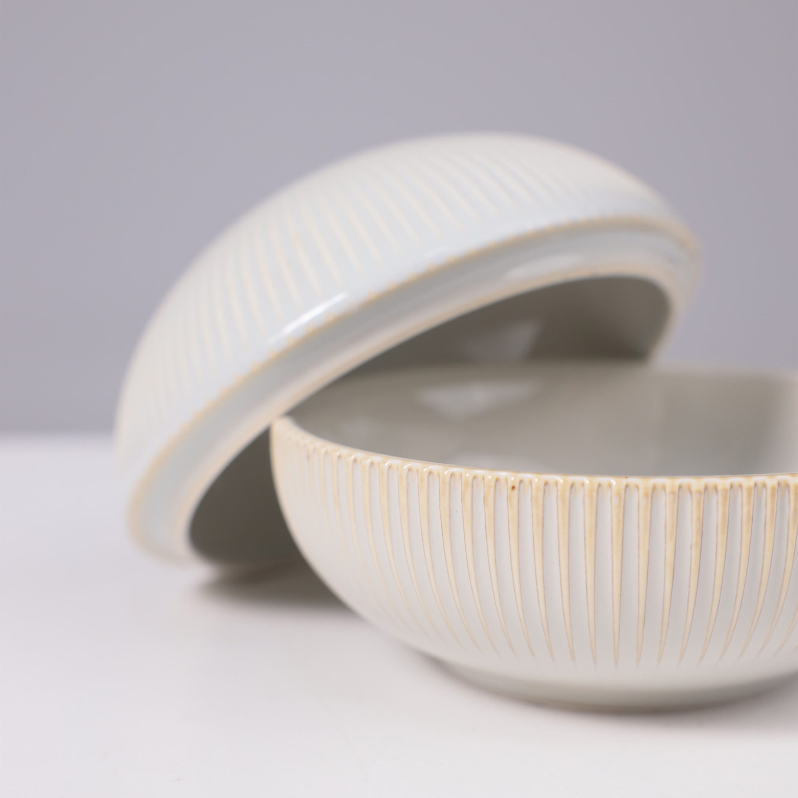 Блюдо-боул с крышкой AURORA, фарфор, айвори, d13*5см