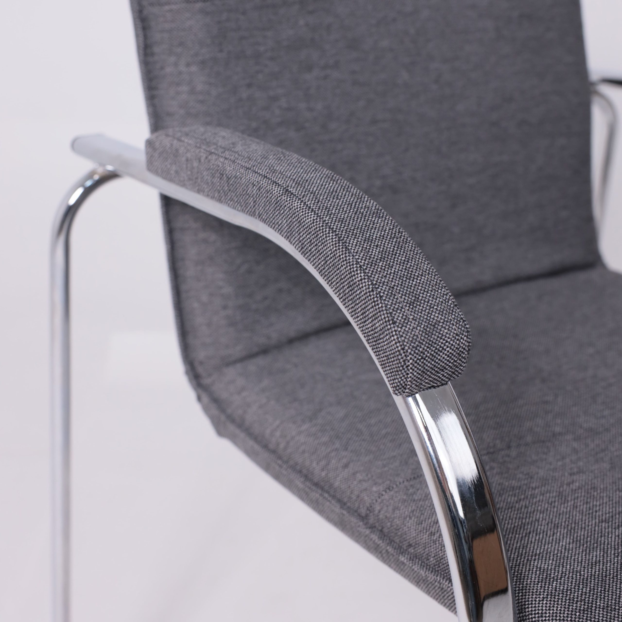 Кресло SAMBA AKS-1, Leto 68 темно-серая ткань, мягкие подлокотники