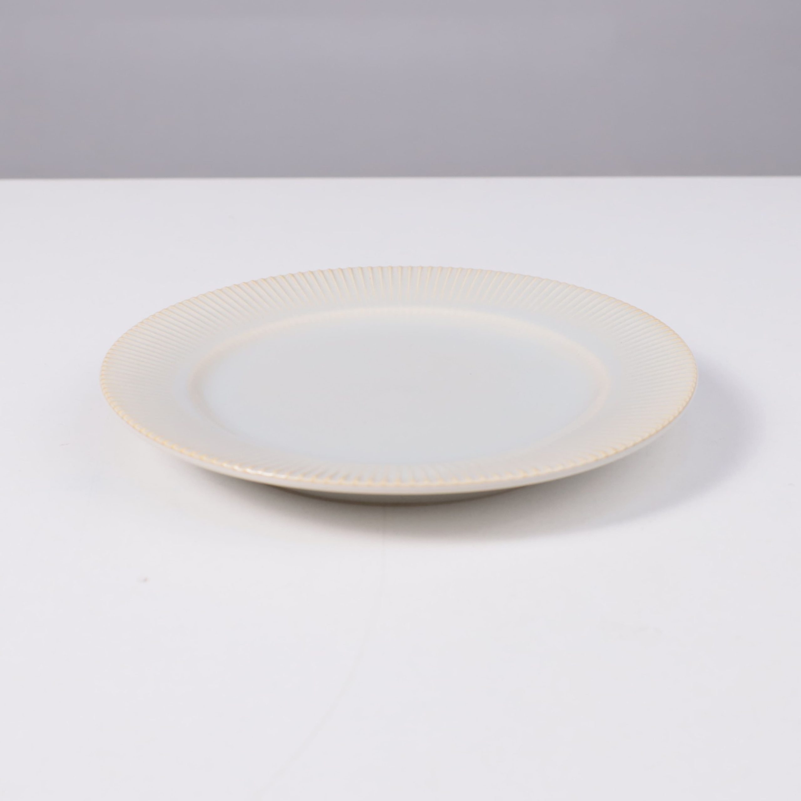 Блюдо AURORA, фарфор, айвори, d20*2,5см