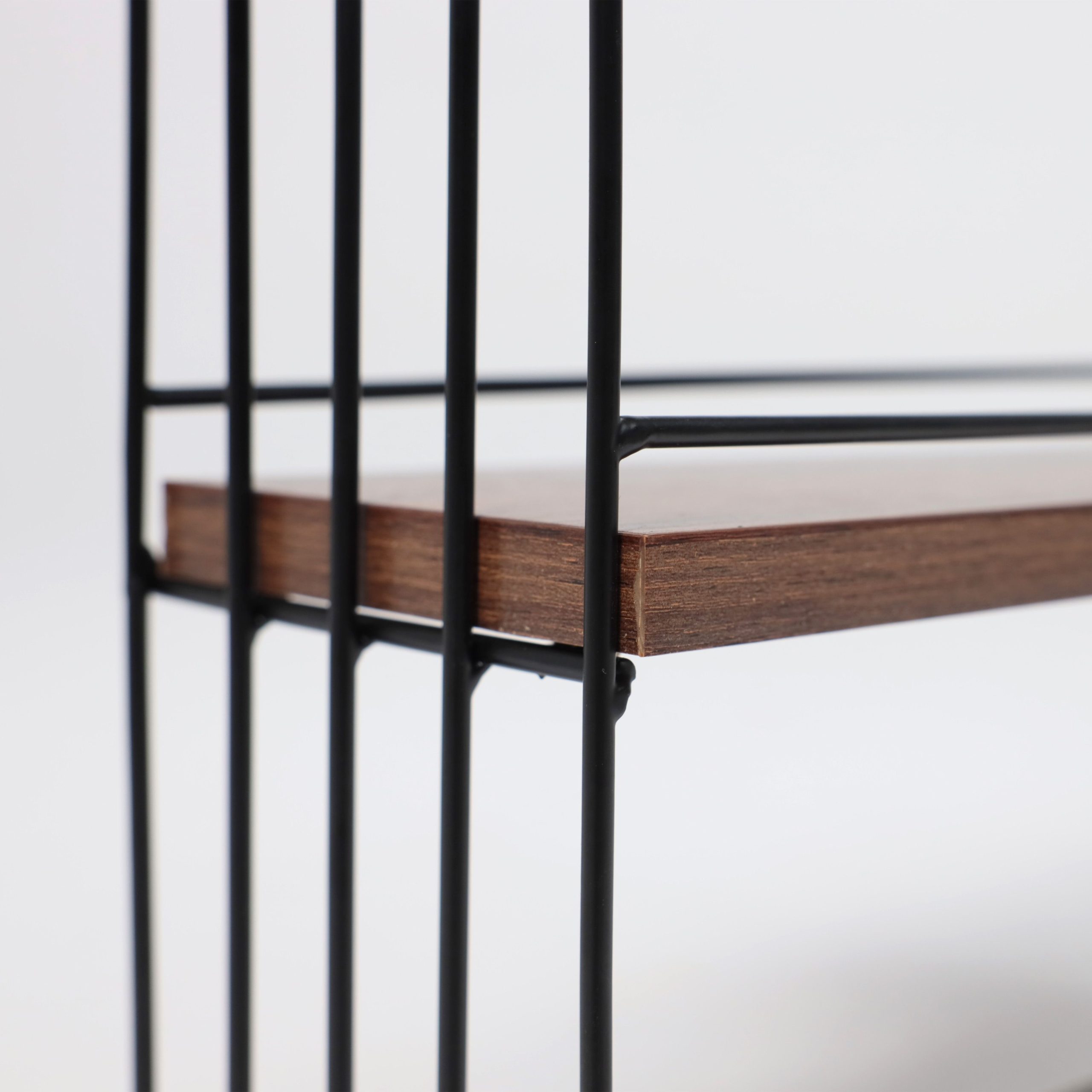 Полка навесная DAISY, черная