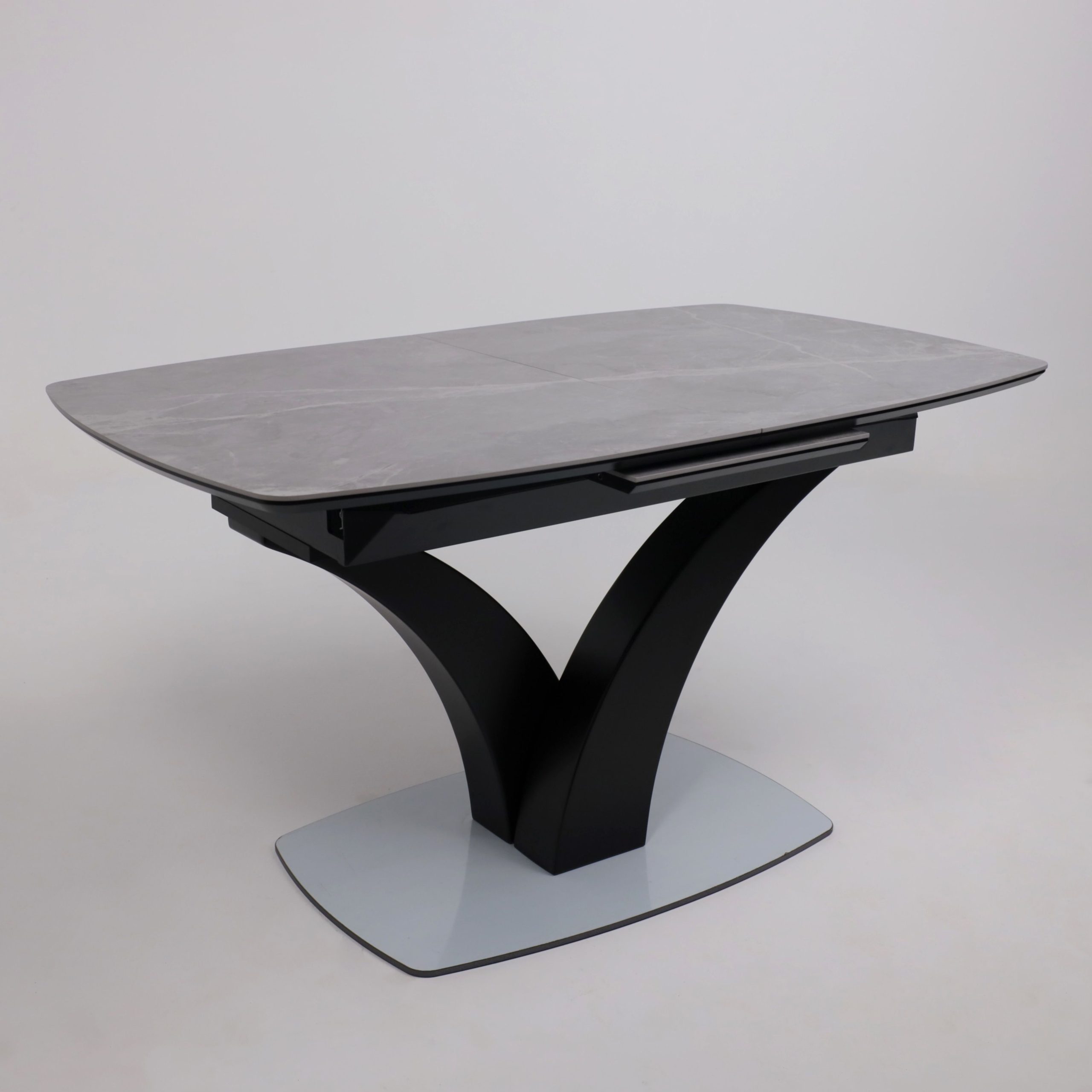 Стол НОТР ДАМ MODERNE, керамика 0 кат. 1400(1800)*850, Камень серый Greys Grey/Черный матовый