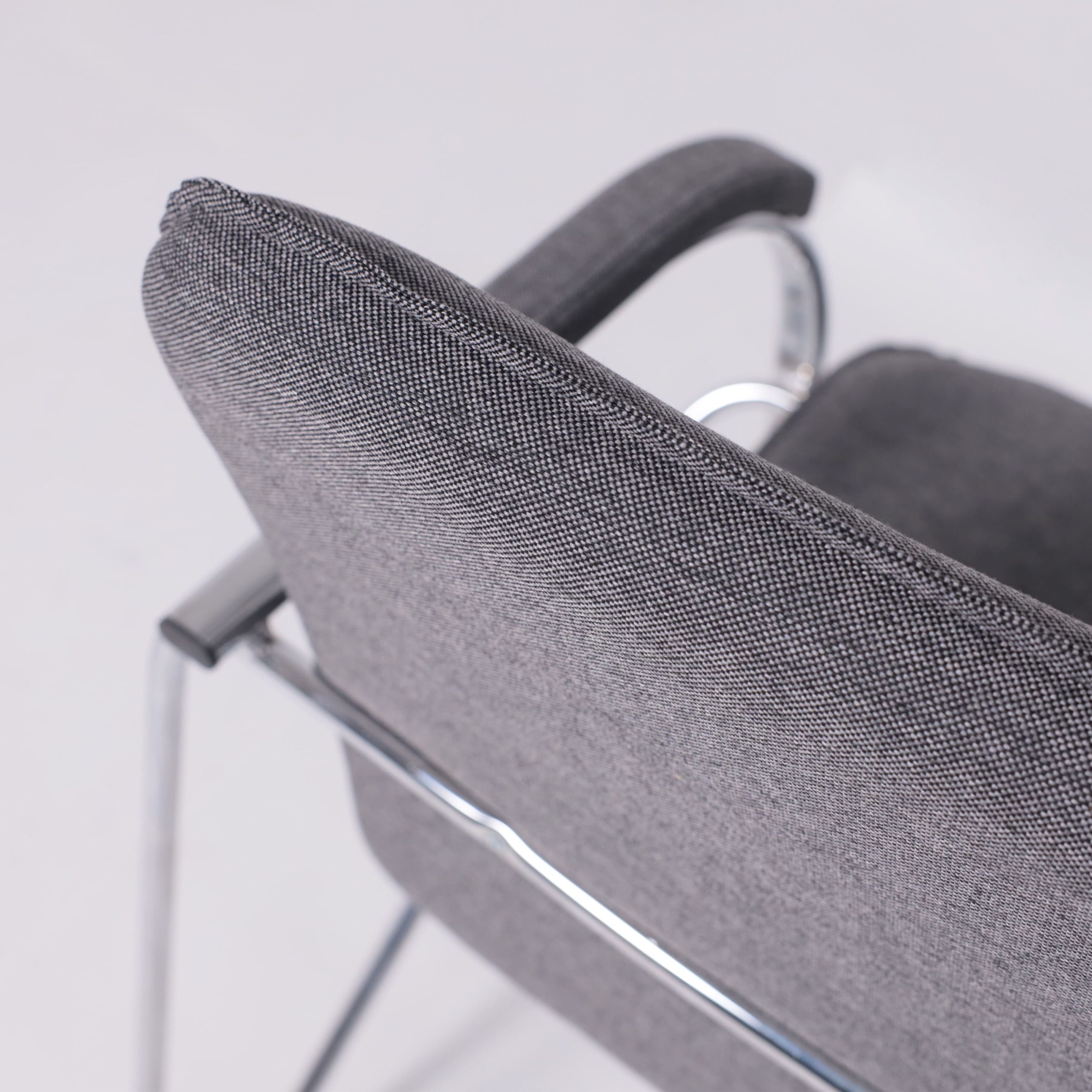 Кресло SAMBA AKS-1, Leto 68 темно-серая ткань, мягкие подлокотники