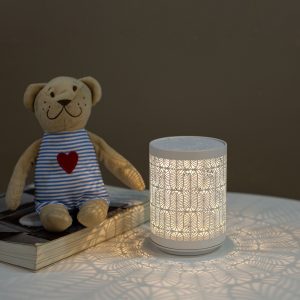 Светодиодный декор AKS тип 2 ( Лампа Кружево 8х11см 1LED, 3ААА )