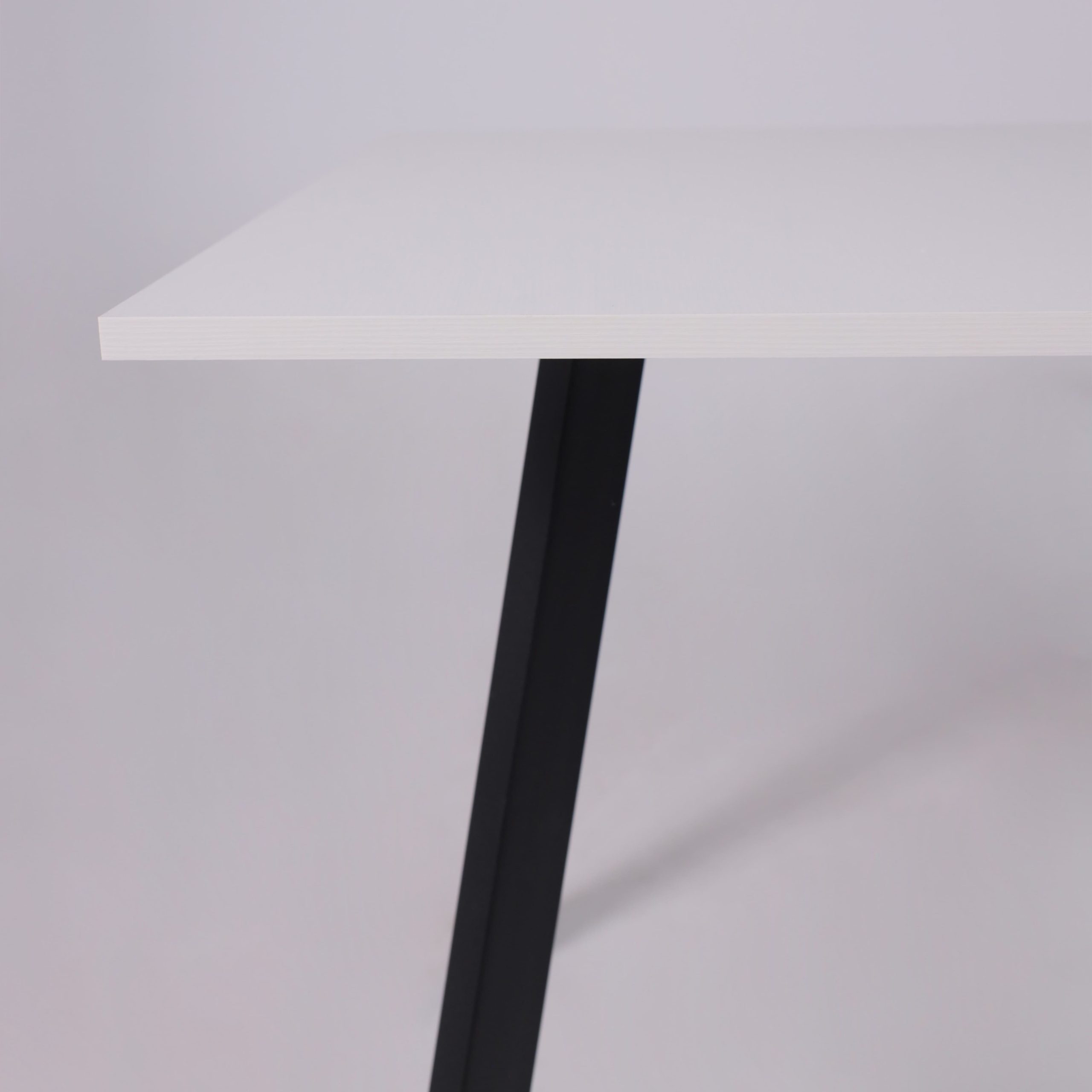 Стол SOLO 102*67, Белый структурный/черный