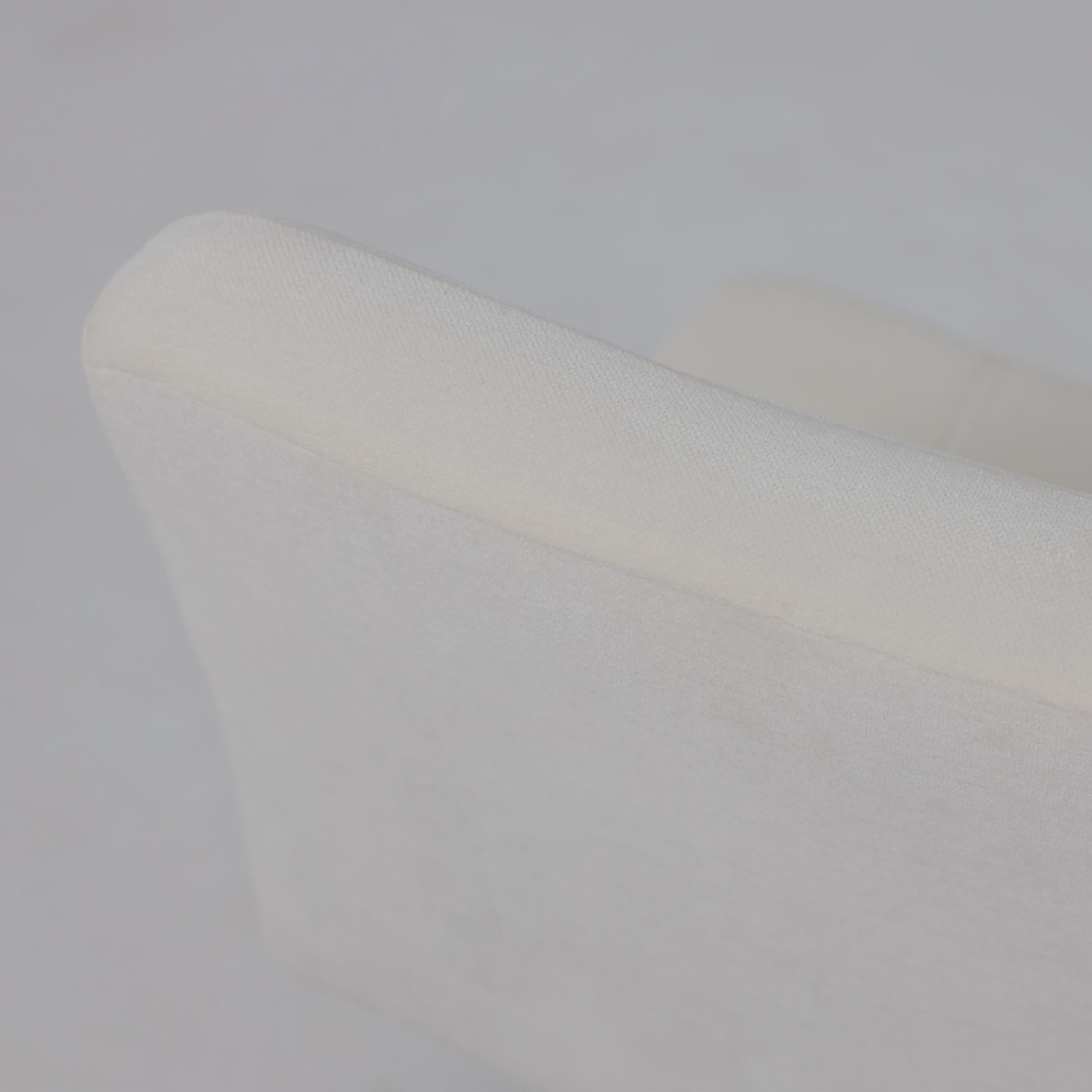 Кресло SONATA, молочный шенилл Ote Canna 100/черный