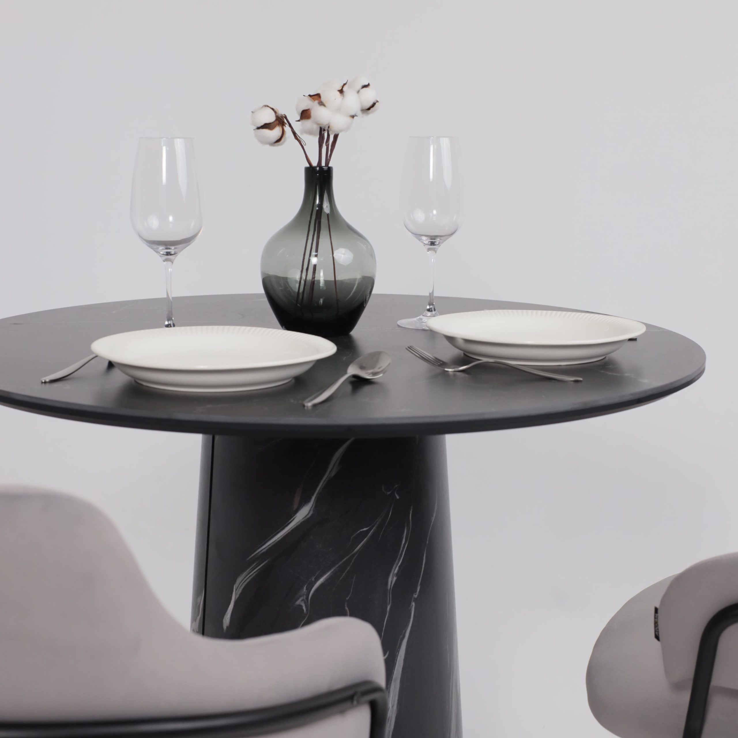 Стол AV 2317, МДФ+керамика, нераздвижной 900 черный, матовый SHAKESPEARE/черный+HPL Асти