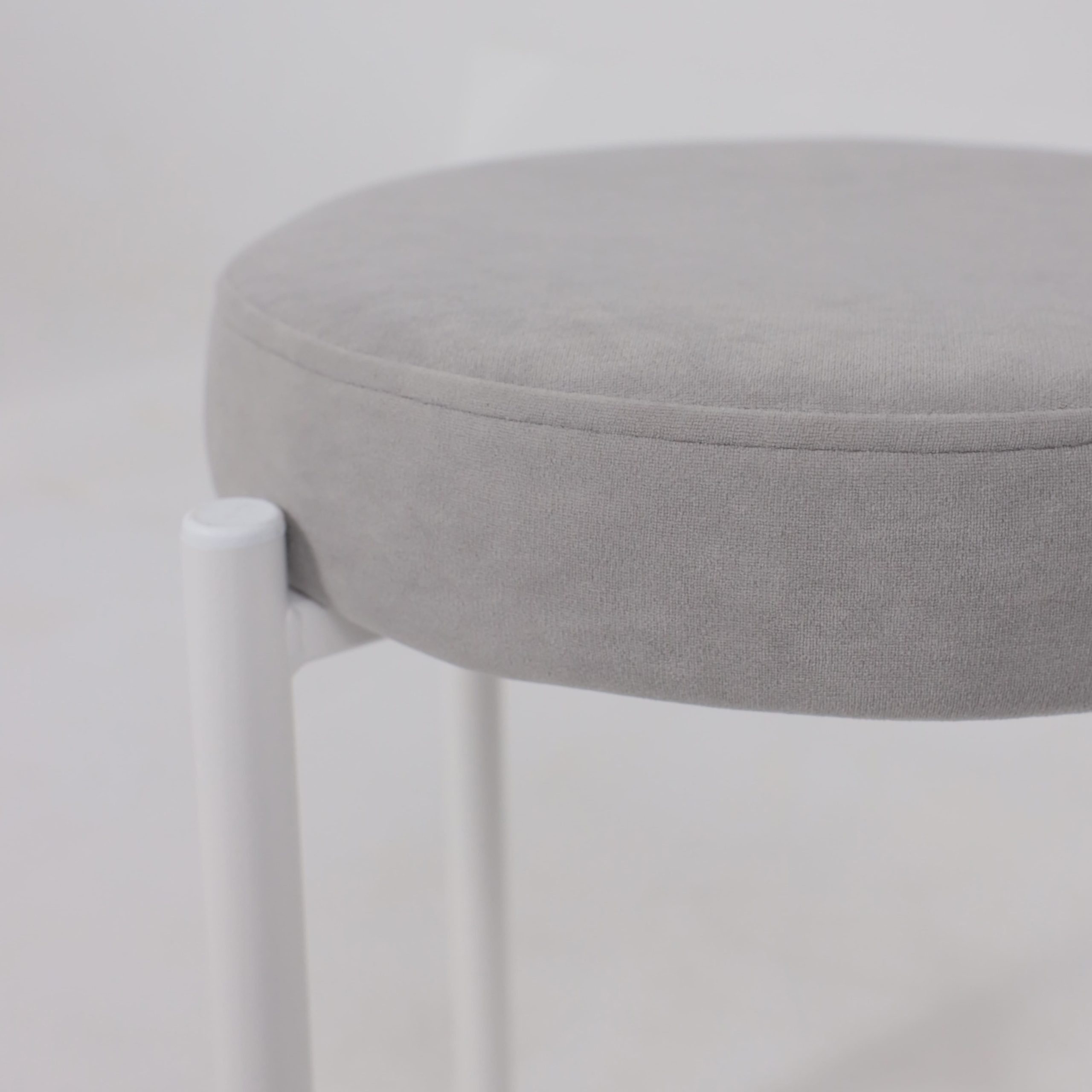 Табурет BOB, b20 SILVER LUXбелый