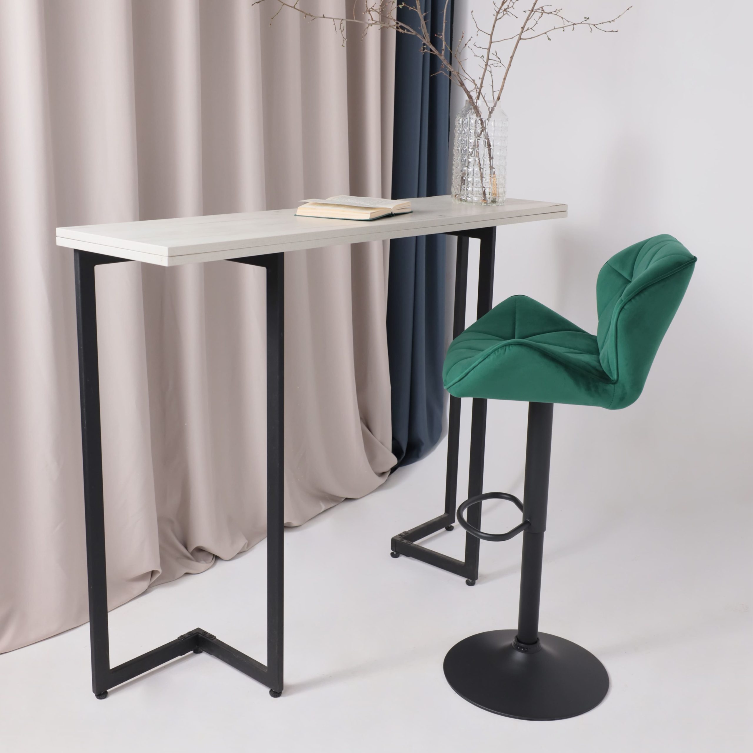 Кресло BERLIN, зеленый велюр HCJ-18/черный