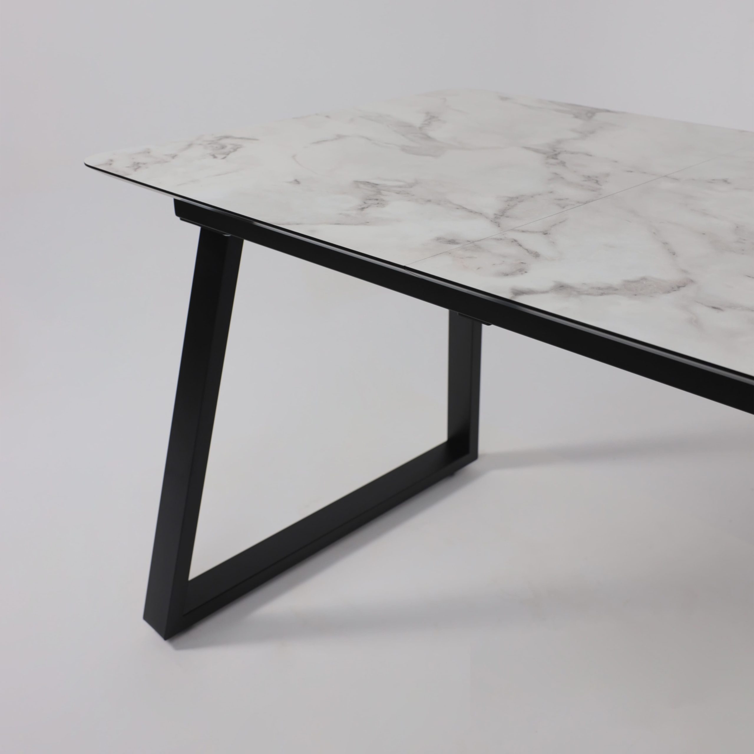 Стол AV 1208, HPL+МДФ,  раздвижной 1200 (1600)*800 Виктори натуральный/черный