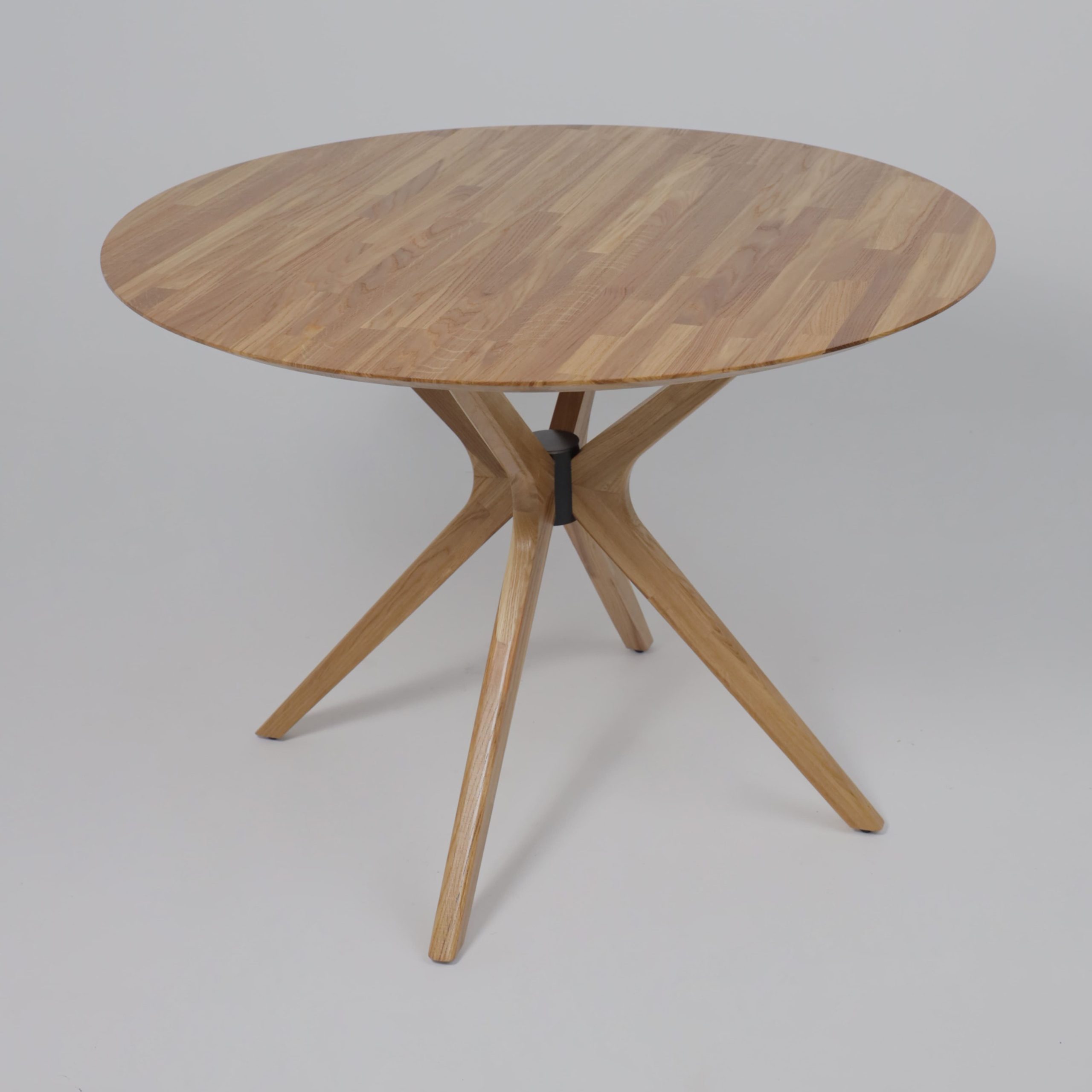 Стол ВЕГАС, нераздвижной, D1100, Дуб светлый тон 100