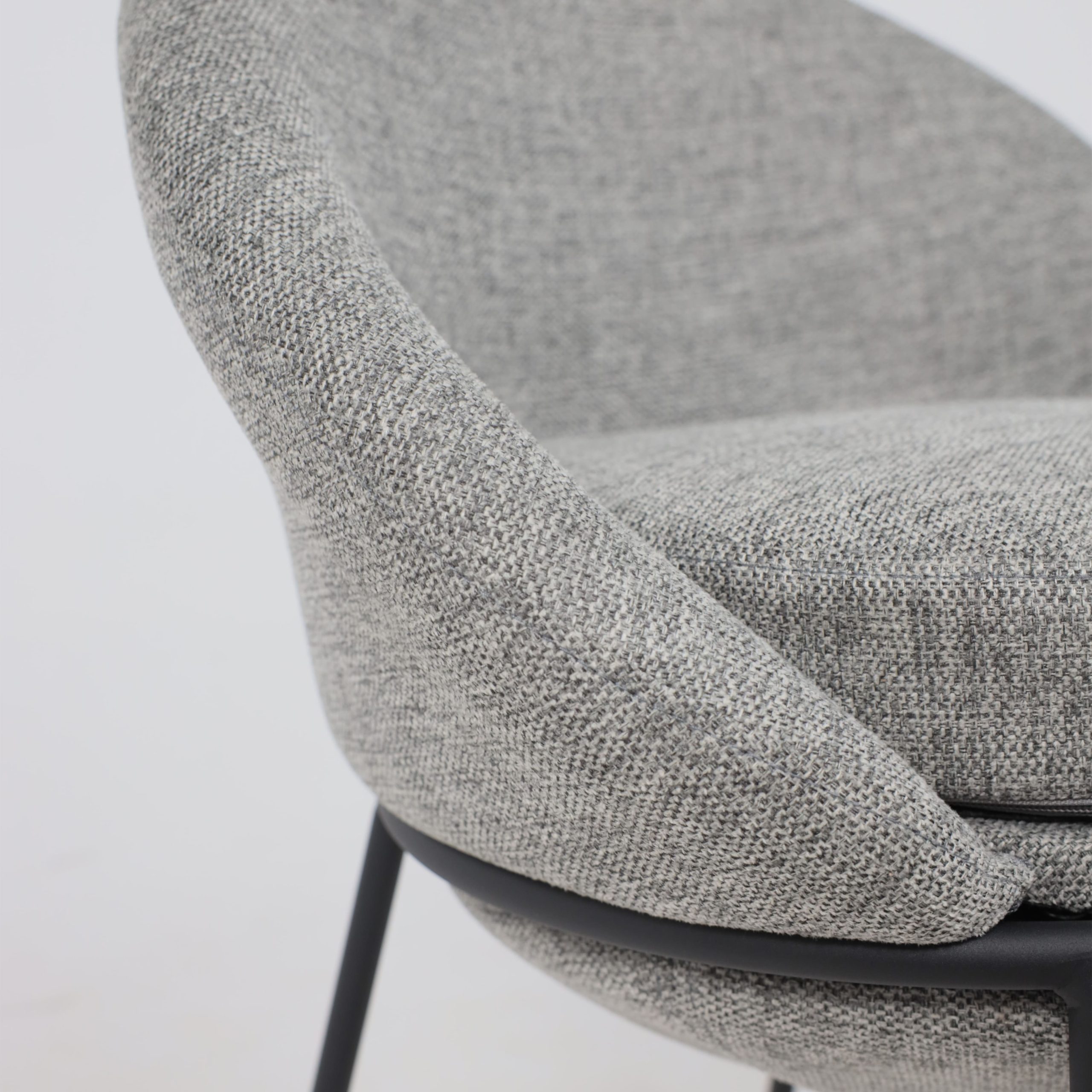 Стул BRAUN, полубарный, серая рогожка BREGO-15/черный