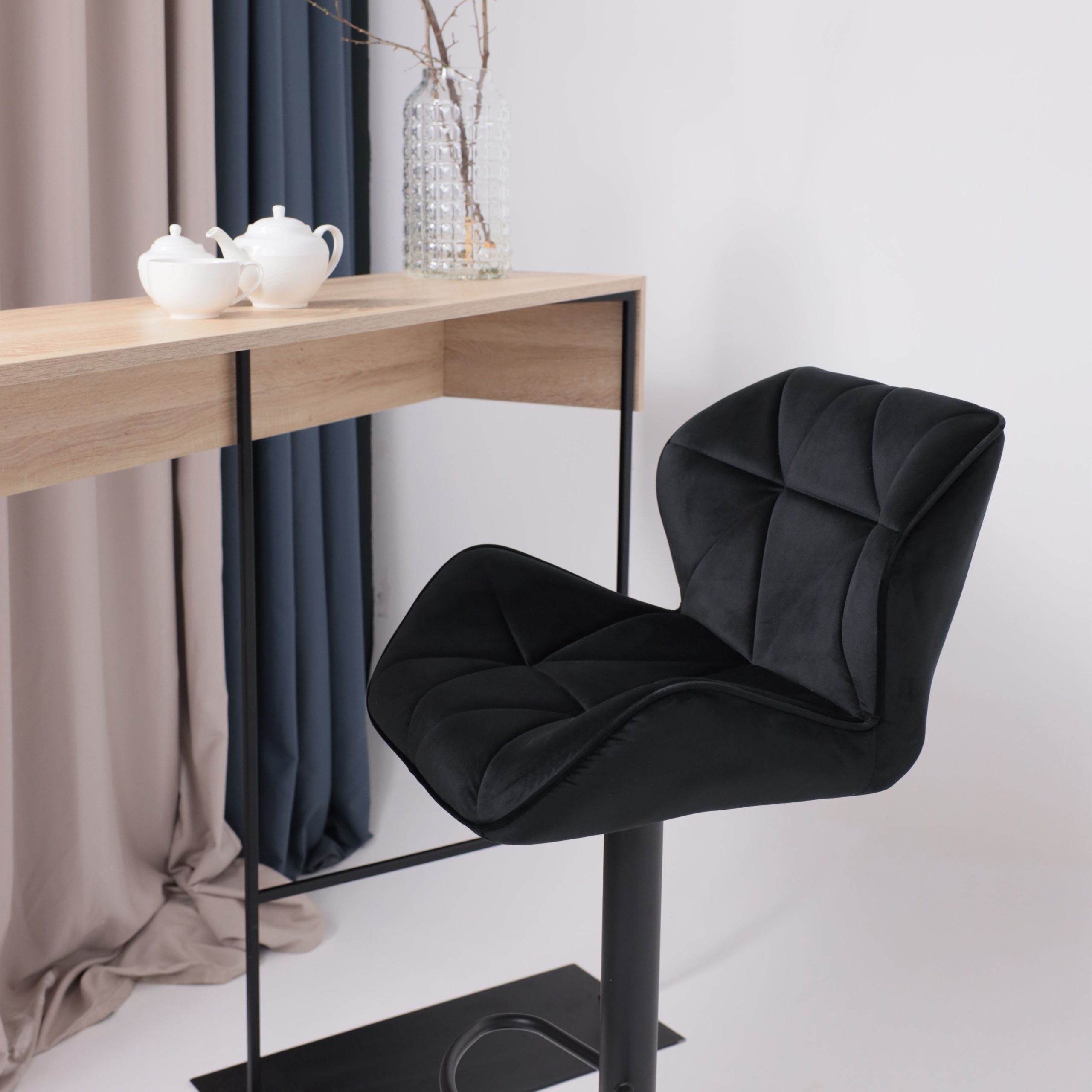 Кресло BERLIN, черный велюр HCJ-50/черный