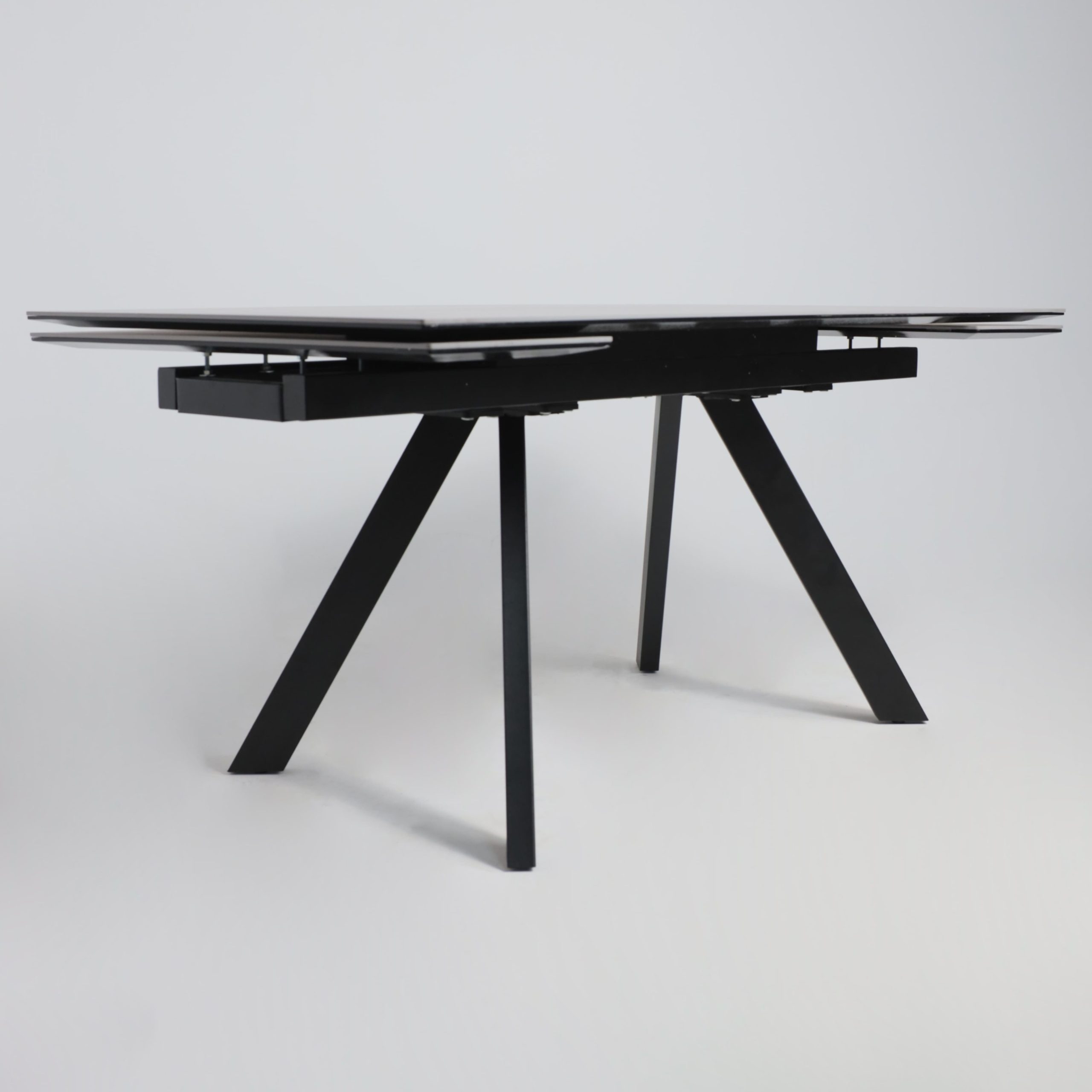 Стол МОНАКО NEW,керамика 0 кат. 1600(2240)*900, Камень серый Greys Grey/Черный матовый