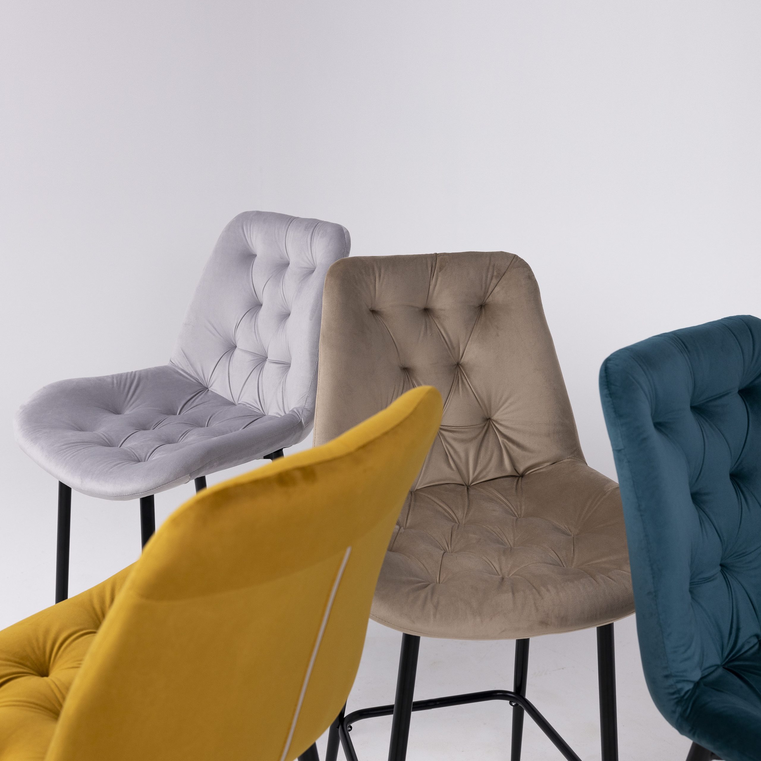 Стул AV 435, капучино бархат H-65/черный