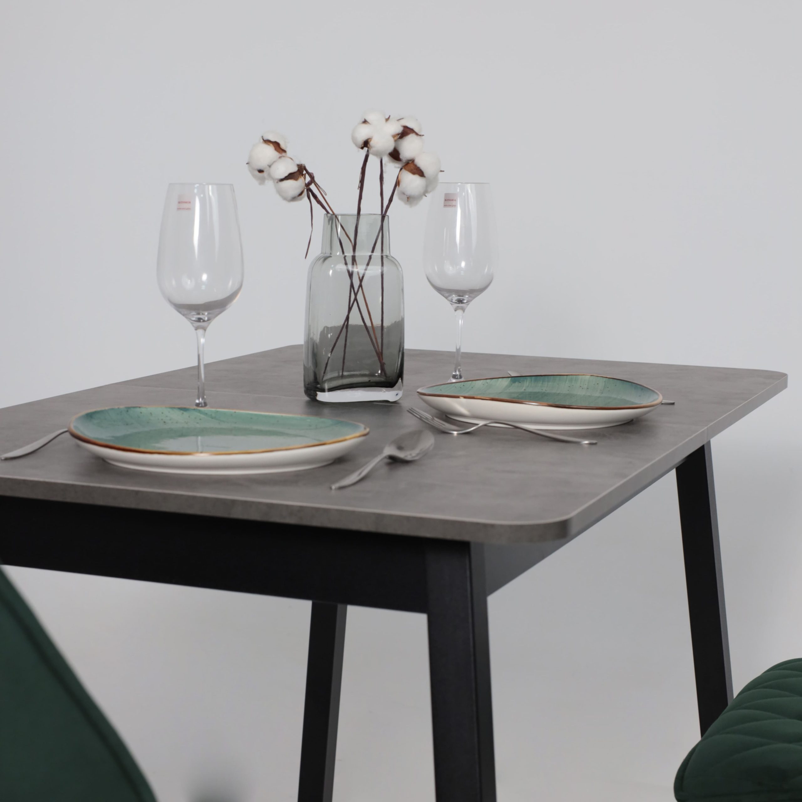 Стол TIRK RADIAL-110, раздвижной 110(142)х70, Дымчатая керамика/Чёрный