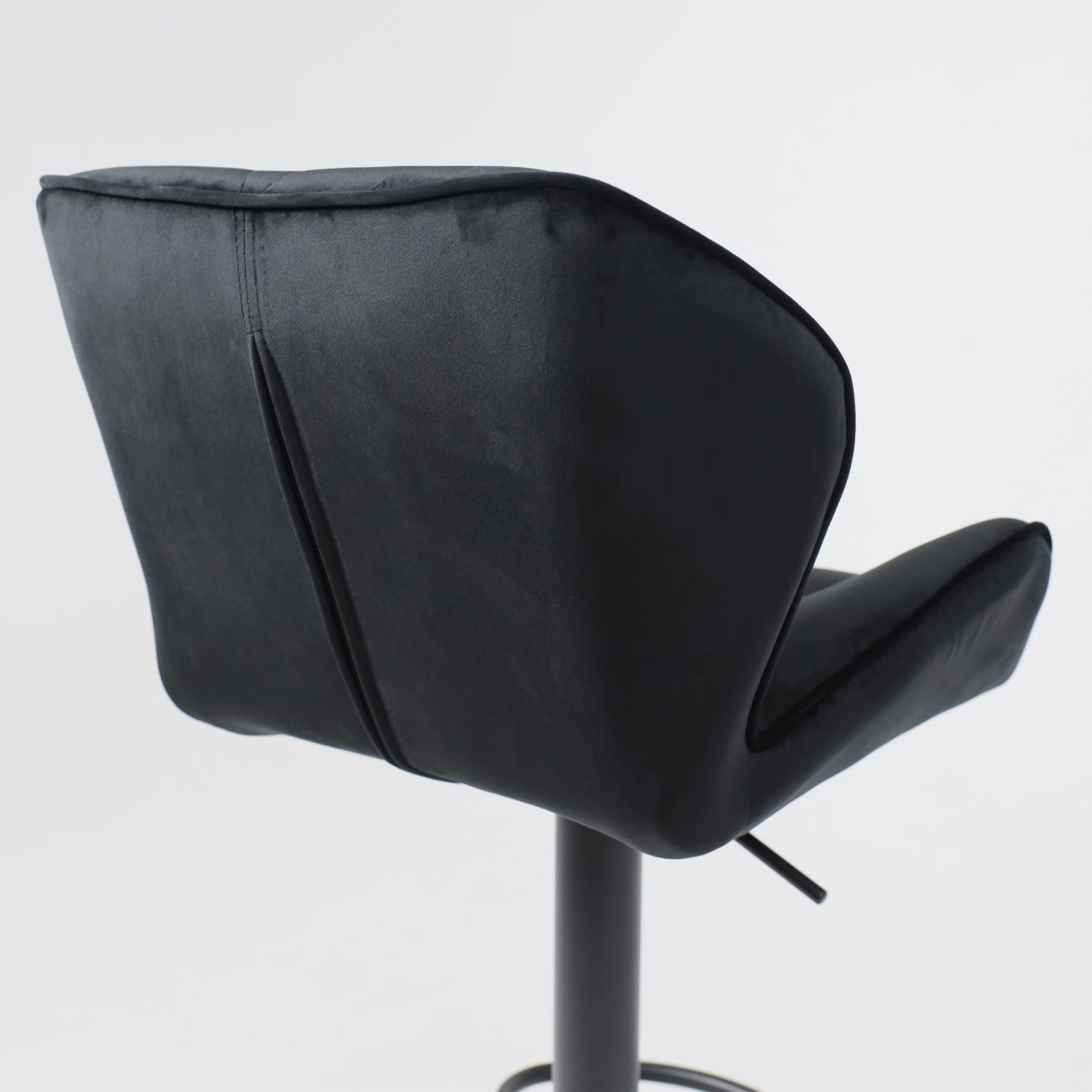 Кресло BERLIN, черный велюр HCJ-50/черный