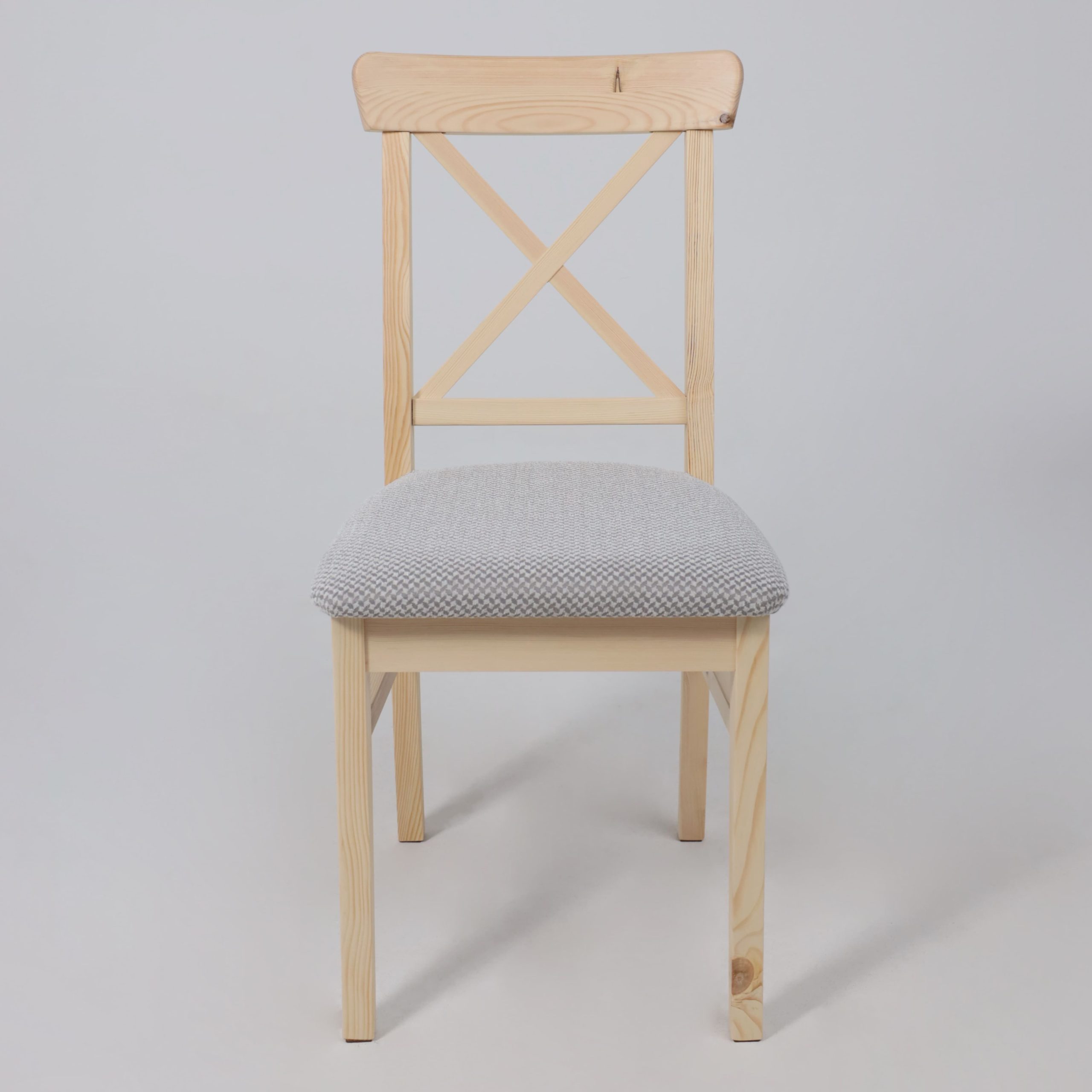 Стул Ингольф, тон 15, прозрачный лак/серая ткань Аризона дождь 149/2