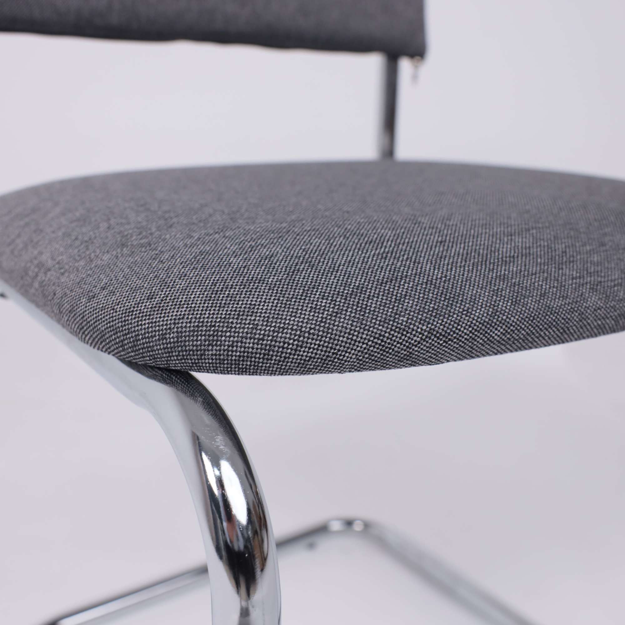 Кресло СЛАВИЯ, Leto 68 темно-серая ткань/хром