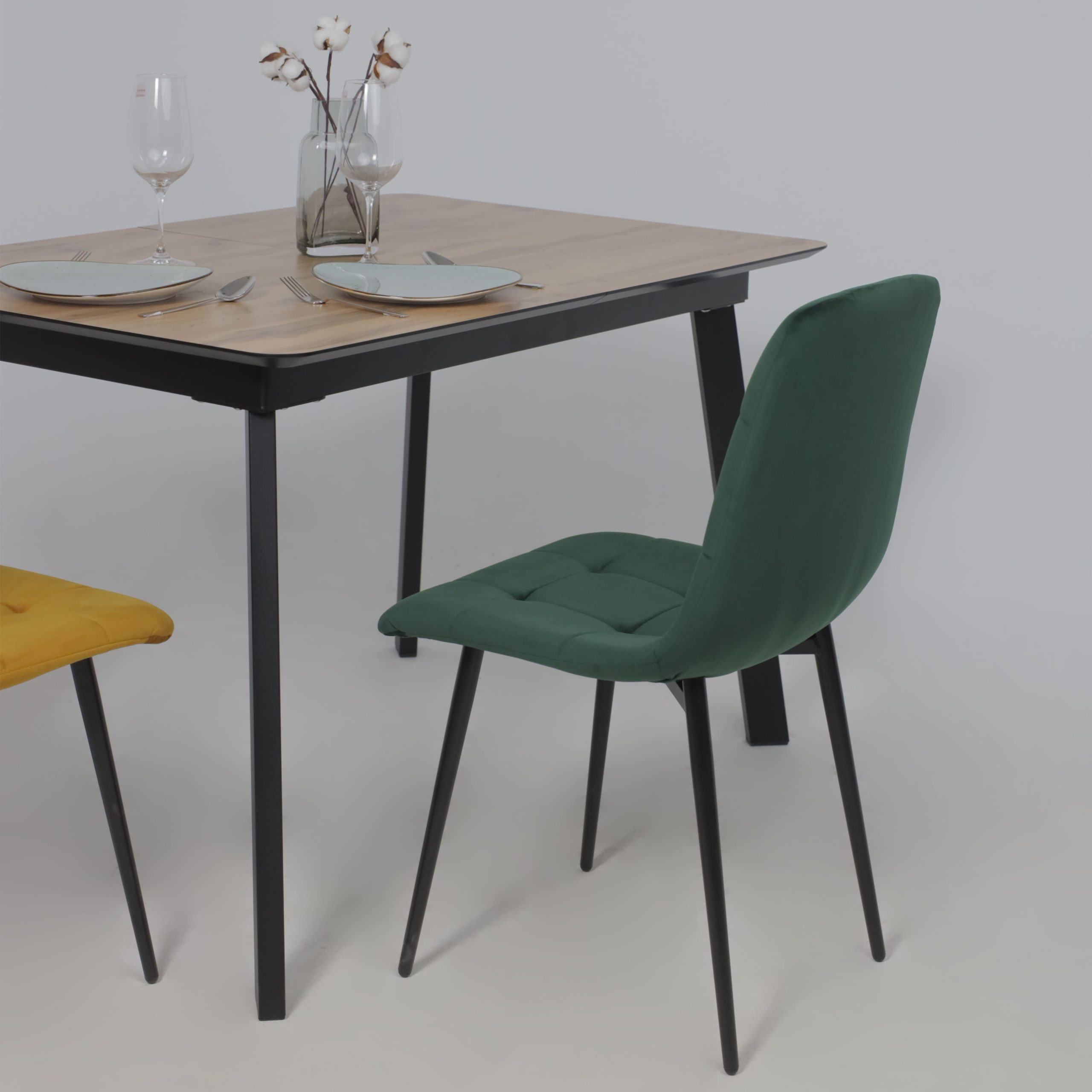 Стул AV 406-N, зеленый бархат Confetti deep forest/черный