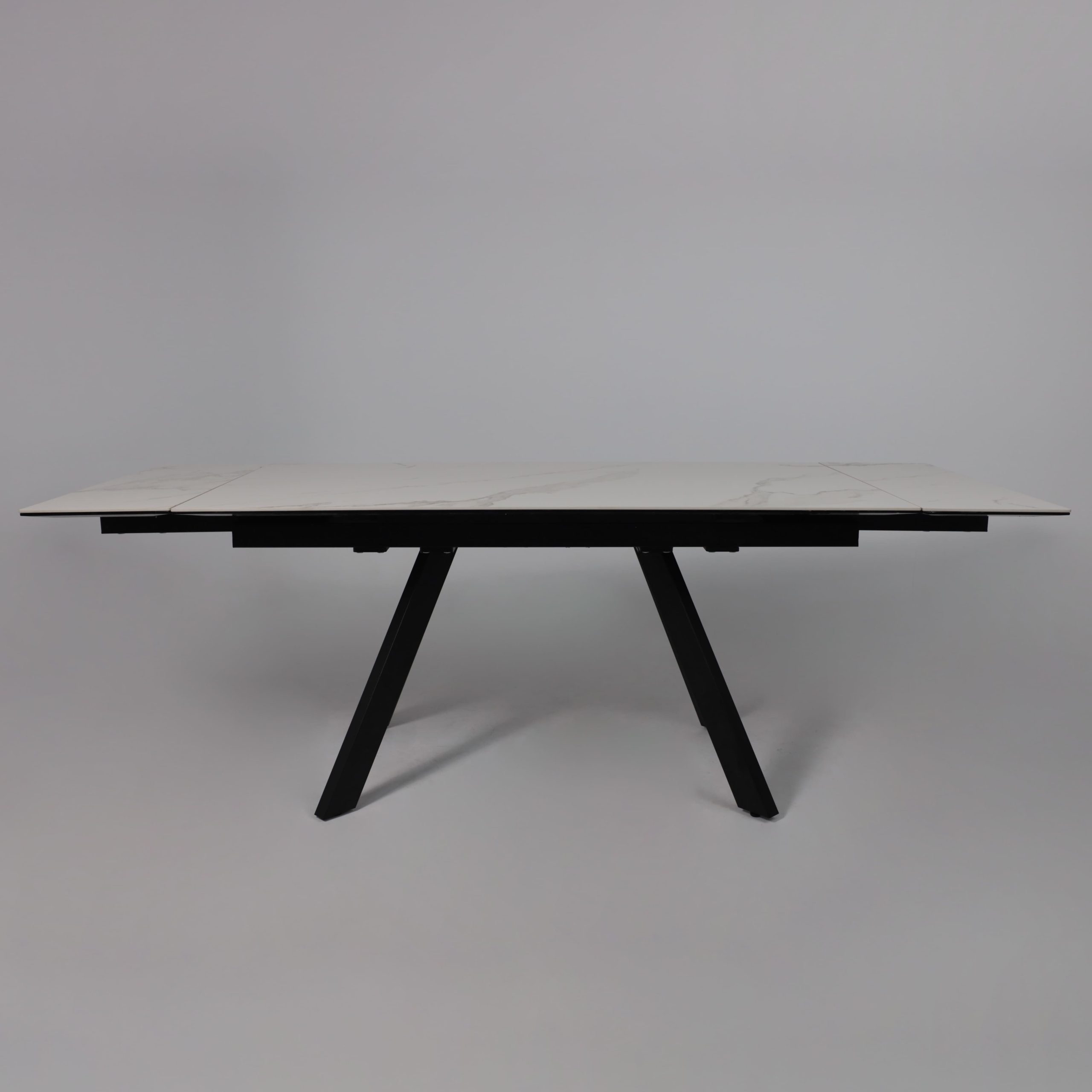 Стол МОНАКО NEW,керамика 0 кат. 1600(2240)*900, Камень белый Greys White/Черный матовый