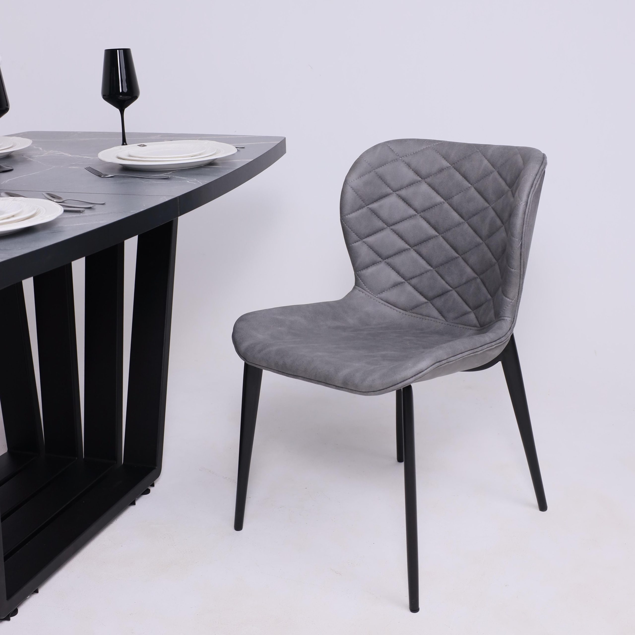 Стул AV 470, темно-серая замша Kiprus 10/черный