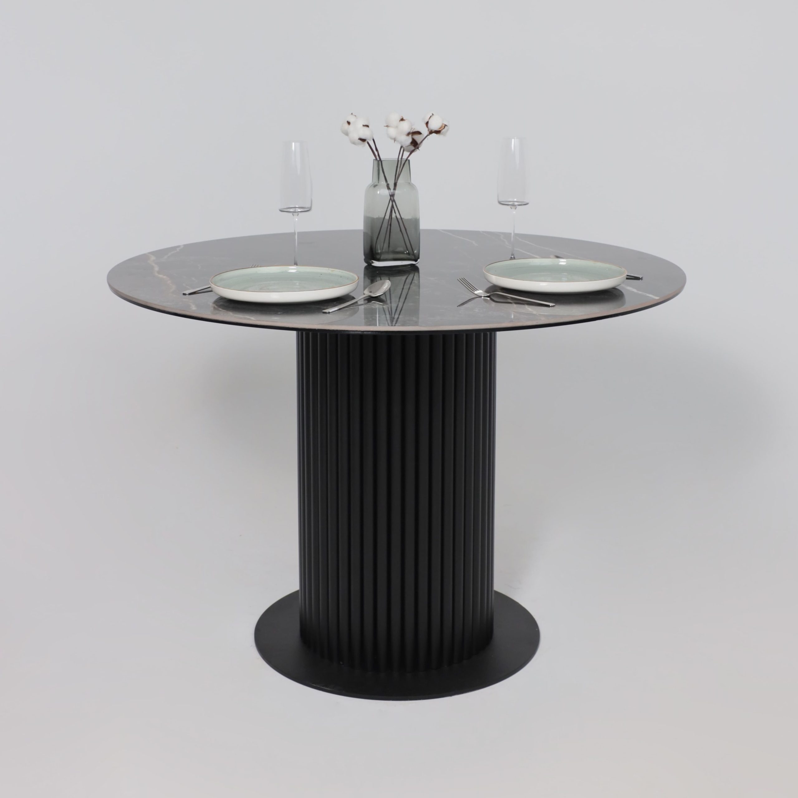 Стол РАУНД,керамика 2 кат. Д 1100, Камень черный Wacom pulido/ Черный матовый