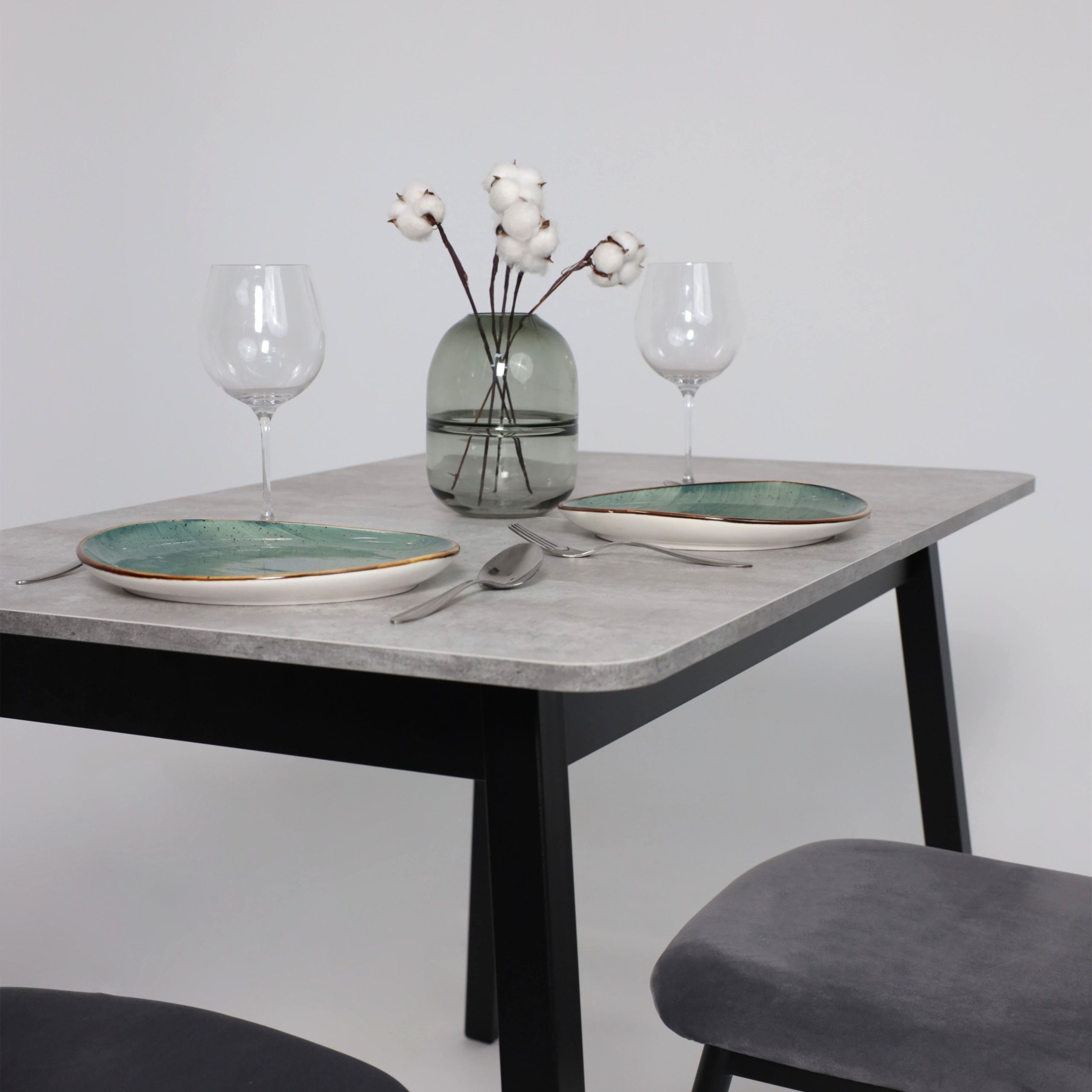 Стол TIRK RADIAL-110, раздвижной 110(142)х70, Серый сланец/Чёрный