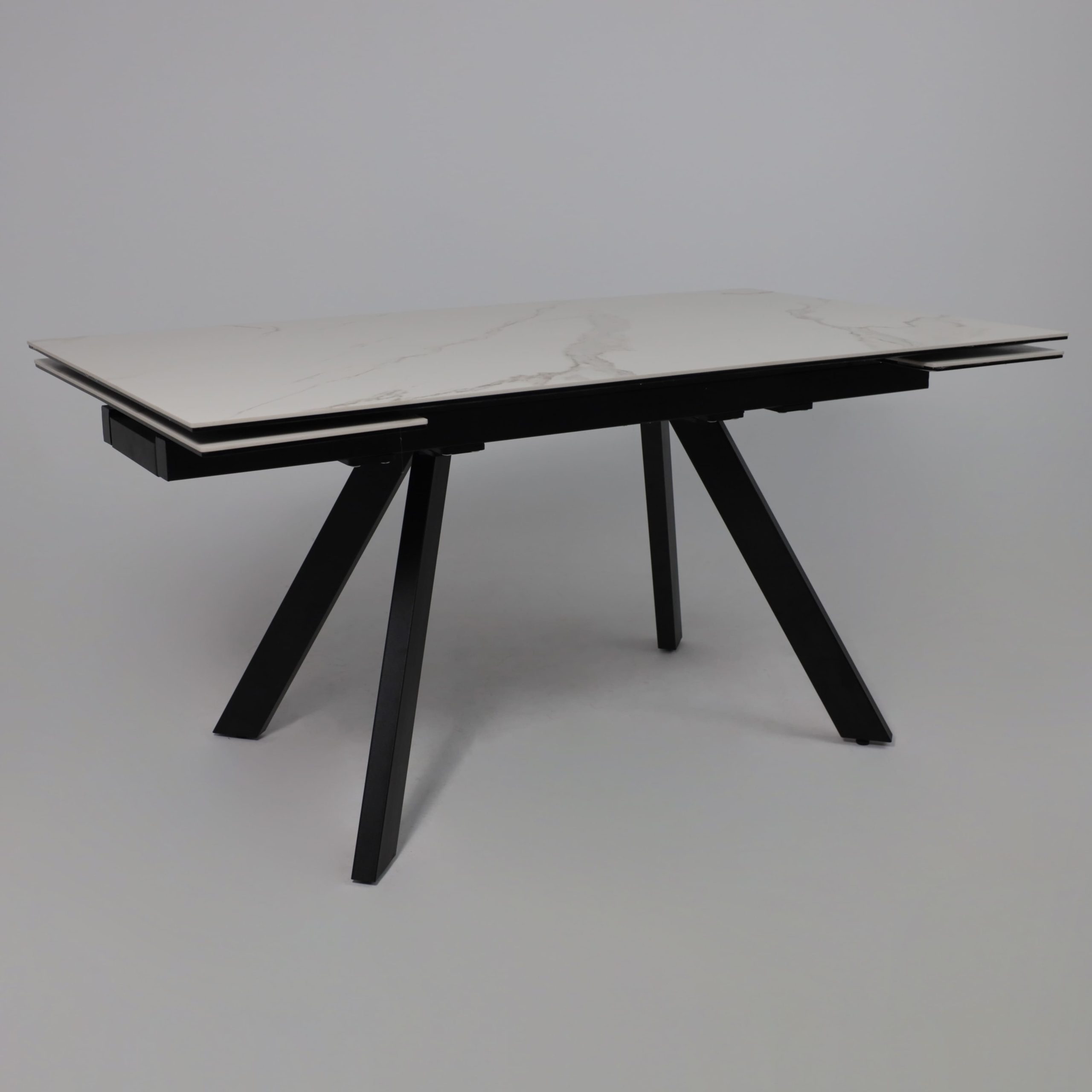 Стол МОНАКО NEW,керамика 0 кат. 1600(2240)*900, Камень белый Greys White/Черный матовый