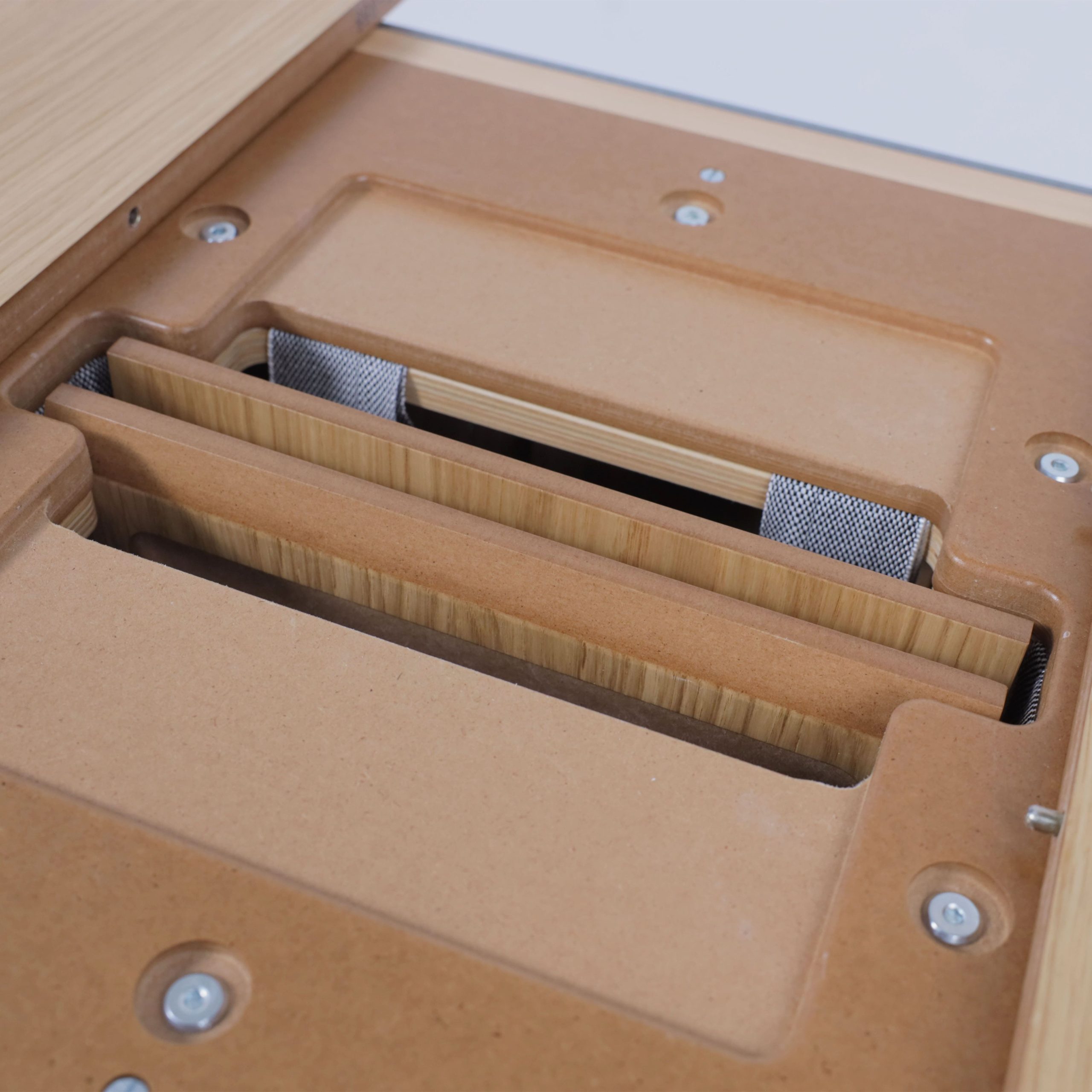 Стол ОЛАФ1100(1400)*1100, Светлый дуб без тонировки/Светлый дуб