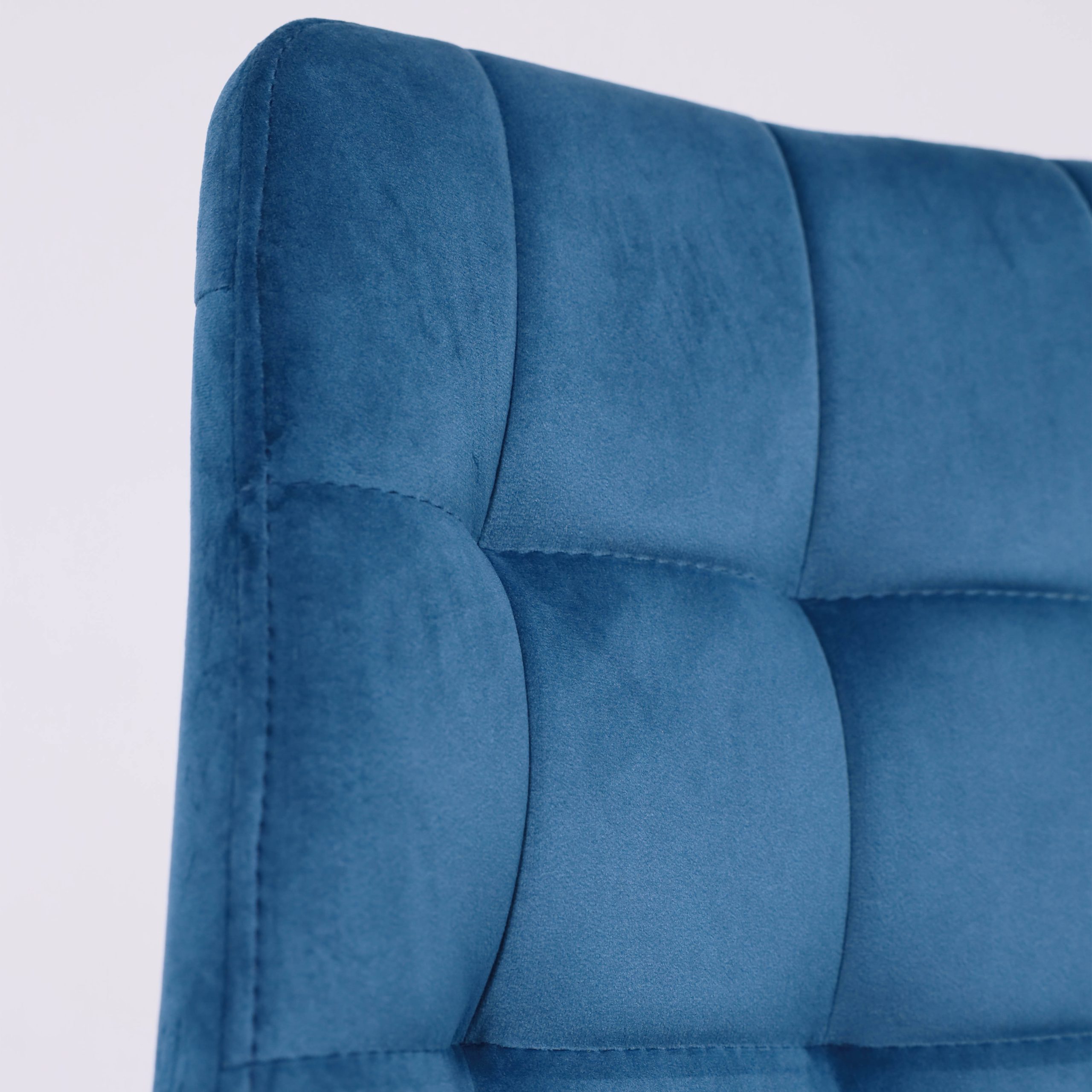 Стул AV 405, синий бархат H-58/черный