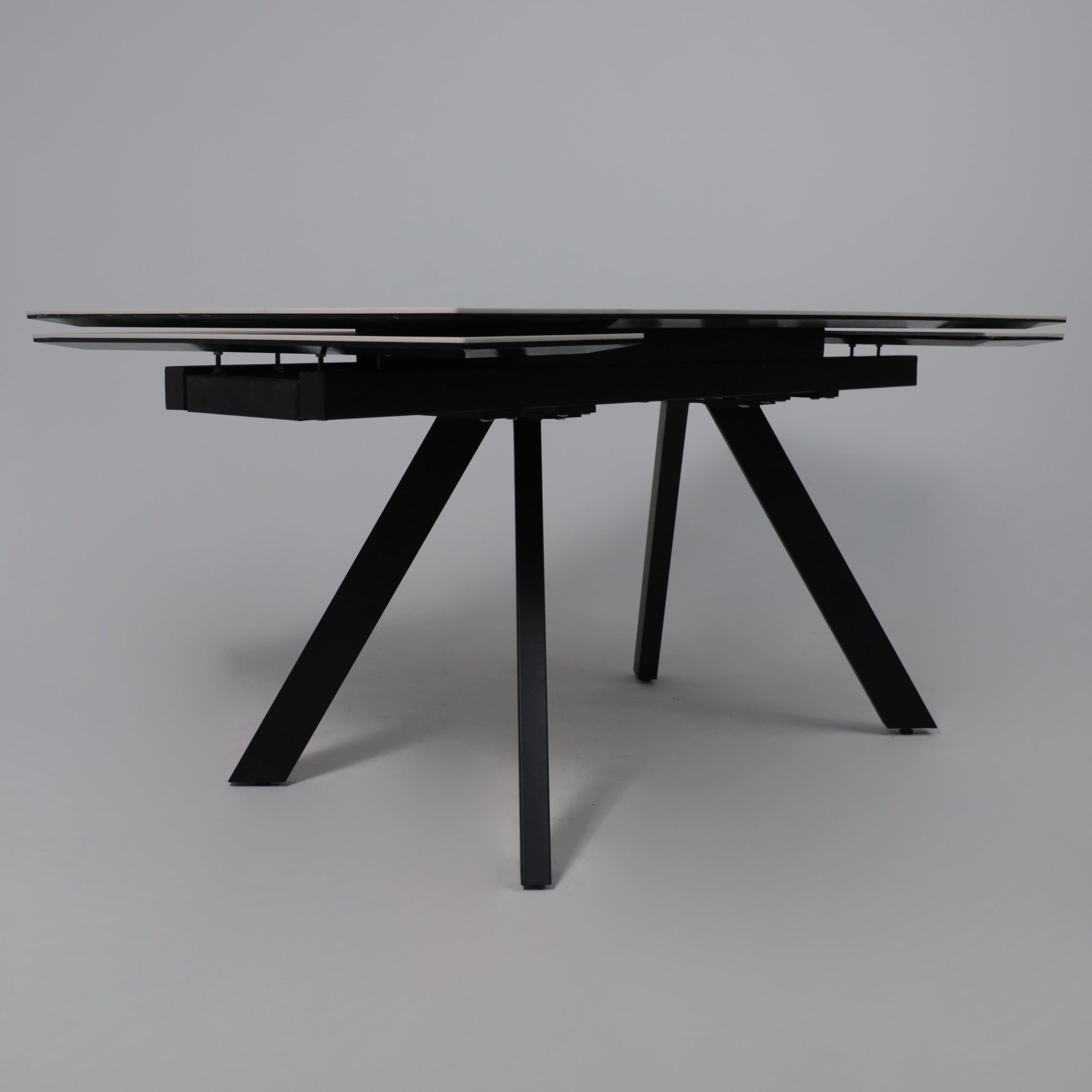 Стол МОНАКО NEW,керамика 0 кат. 1600(2240)*900, Камень белый Greys White/Черный матовый