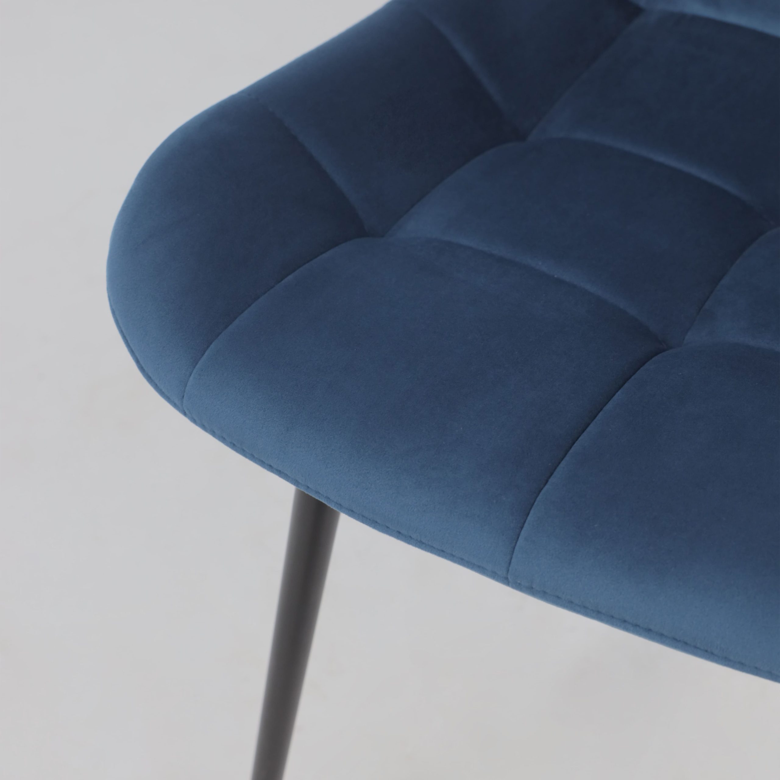 Стул AV 405, синий бархат Confetti deep ocean/черный