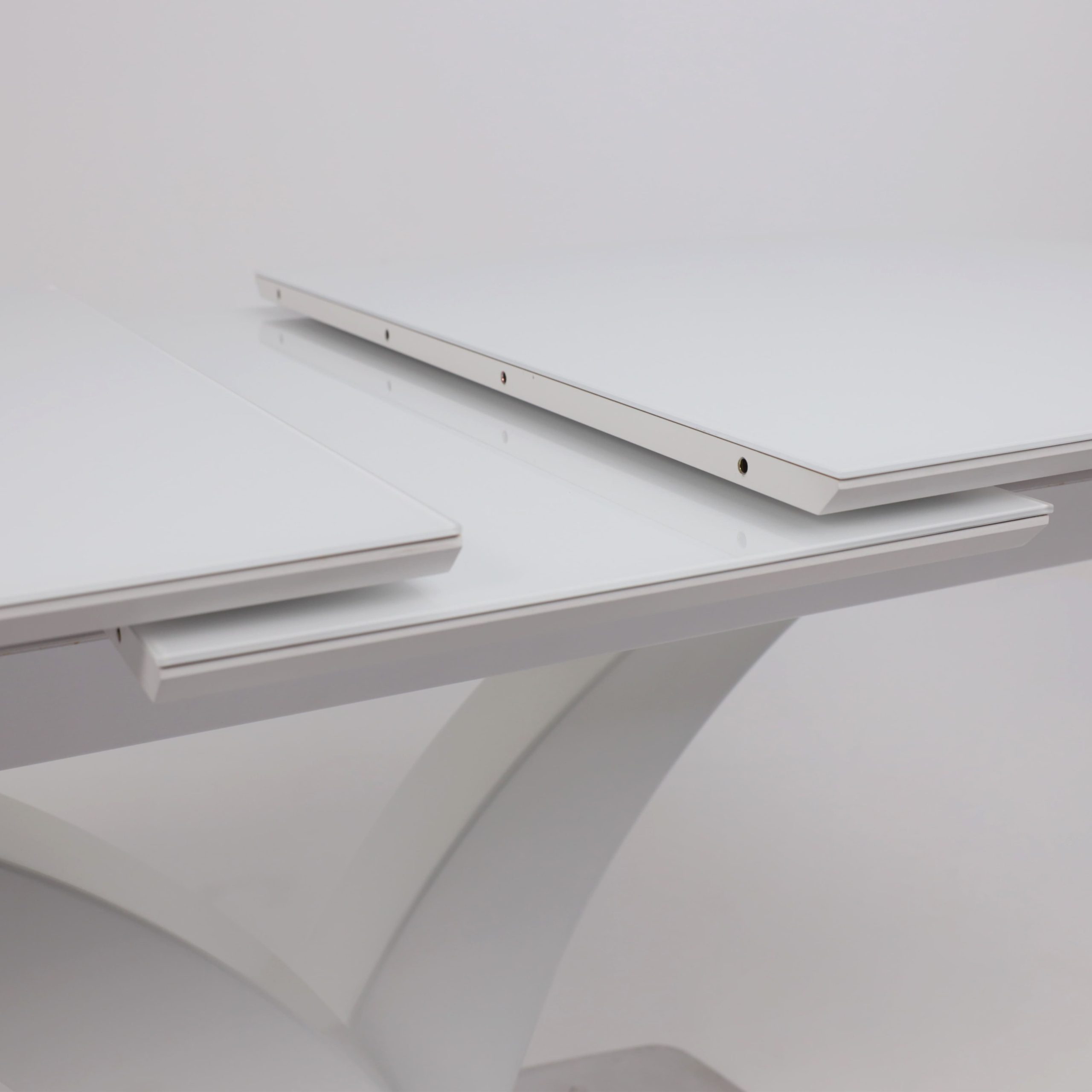 Стол НОТР ДАМ MODERNE, стекло Optiwhite 1400(1800)*850, Белый/Белый Муар