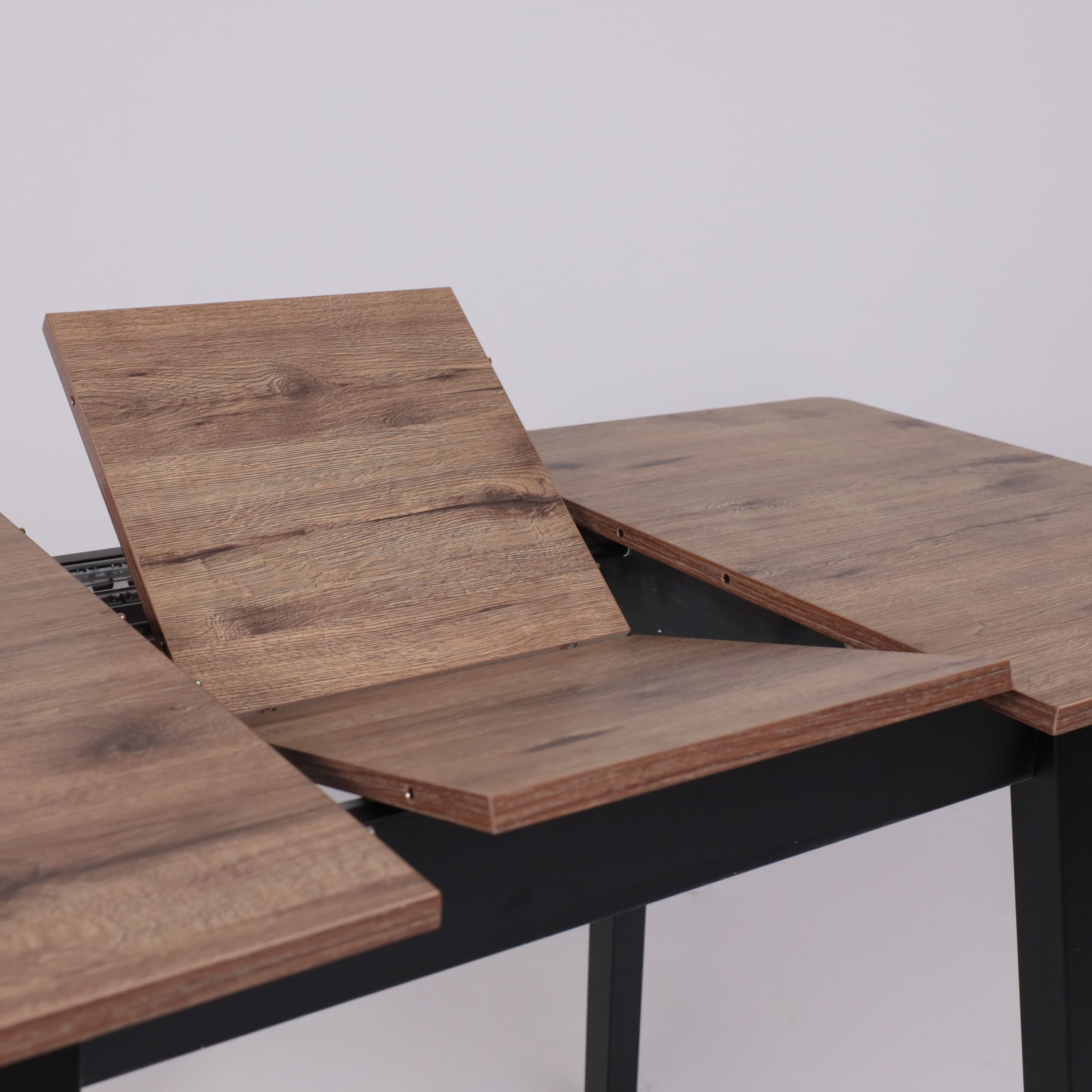 Стол TIRK RADIAL-94, раздвижной 94(126)х64, Дуб Веллингтон/Чёрный