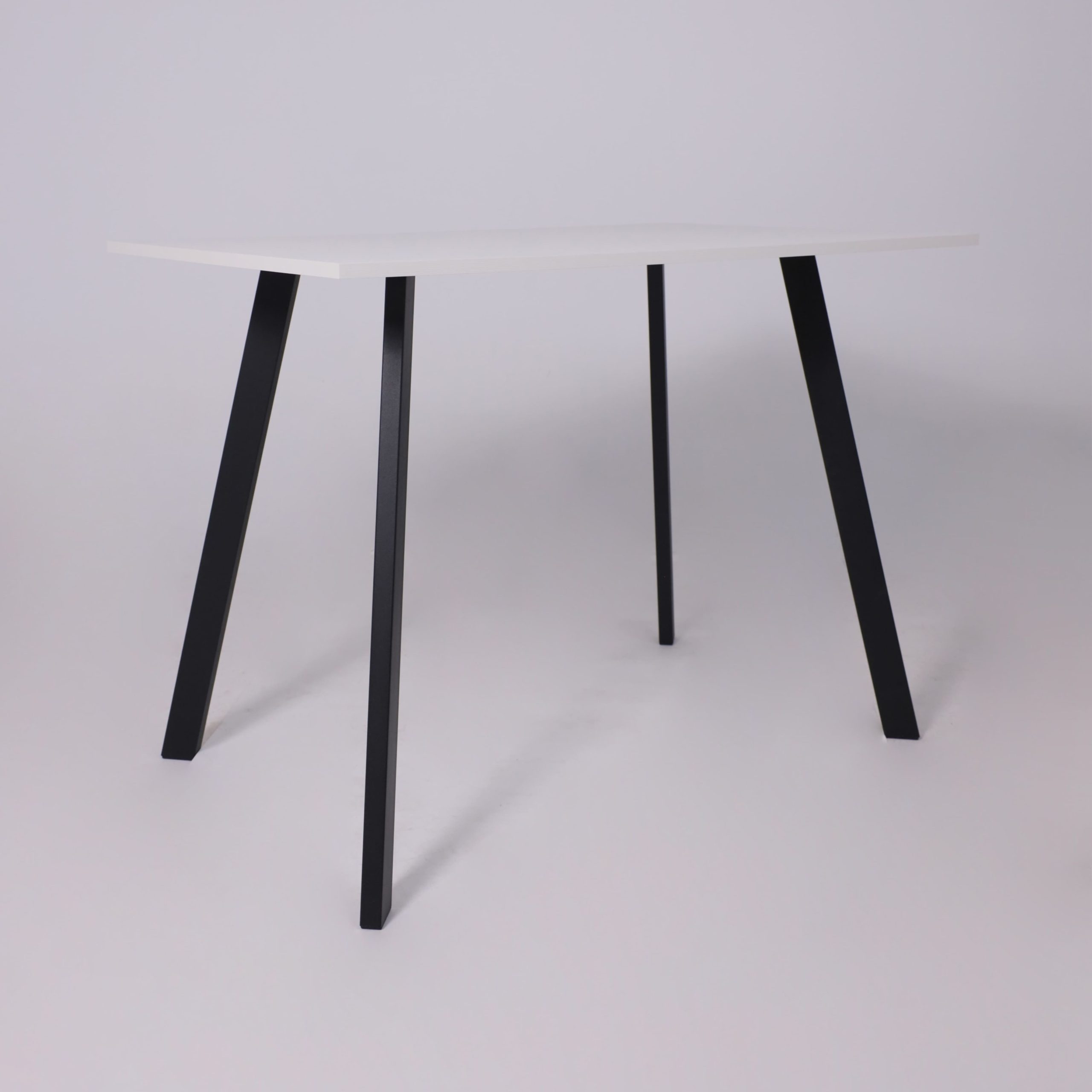 Стол SOLO 102*67, Белый структурный/черный