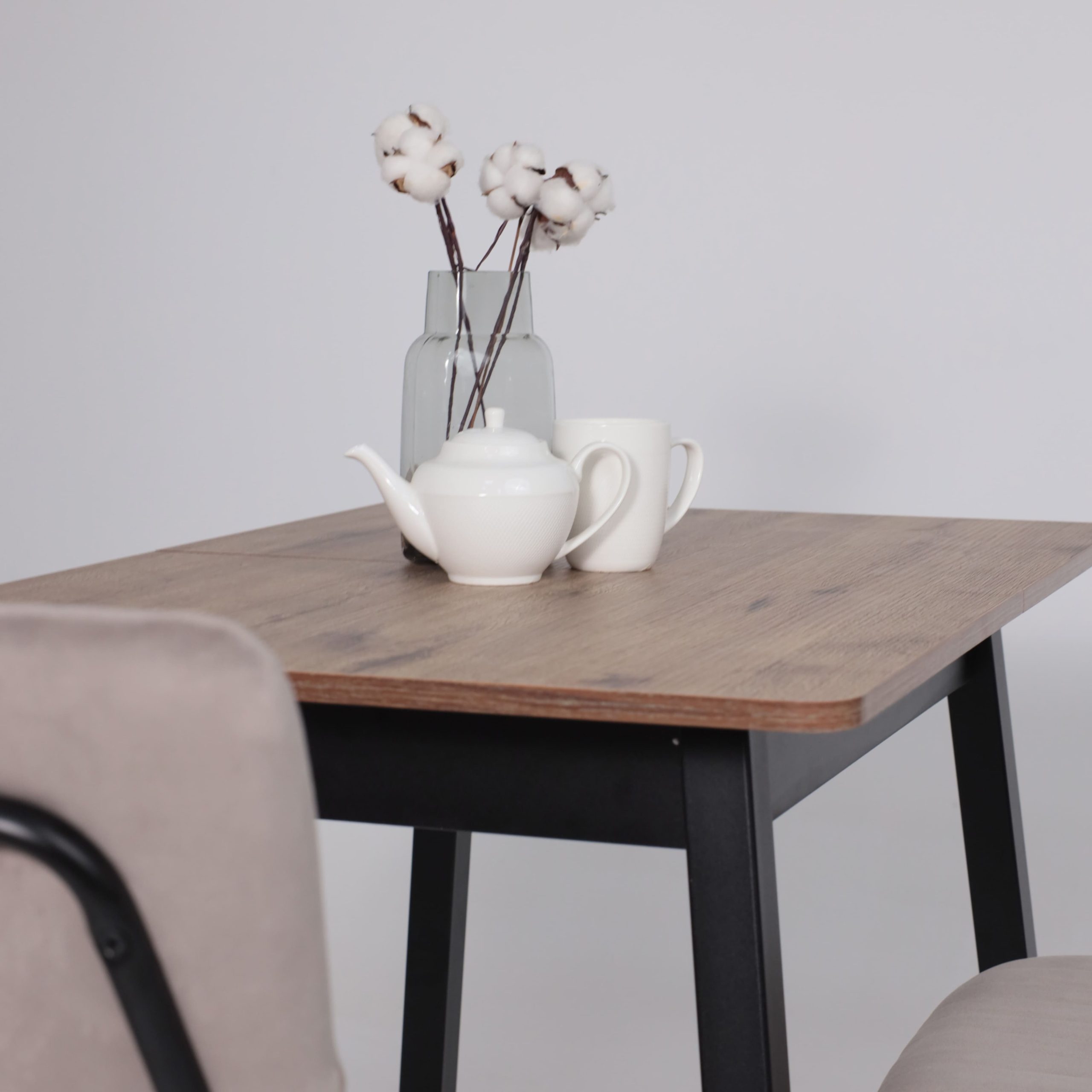 Стол TIRK RADIAL-94, раздвижной 94(126)х64, Дуб Веллингтон/Чёрный