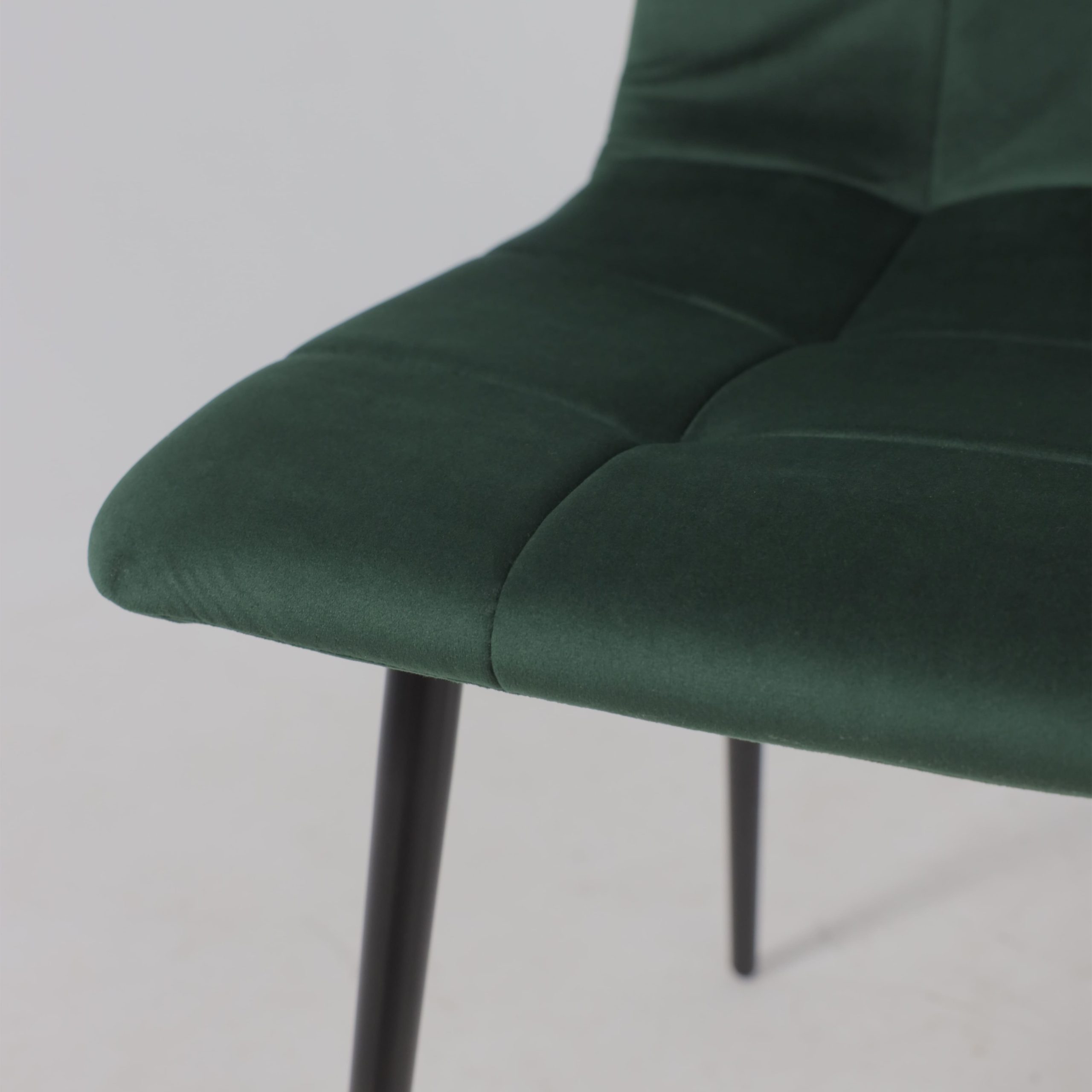 Стул AV 406-N, зеленый бархат Confetti deep forest/черный