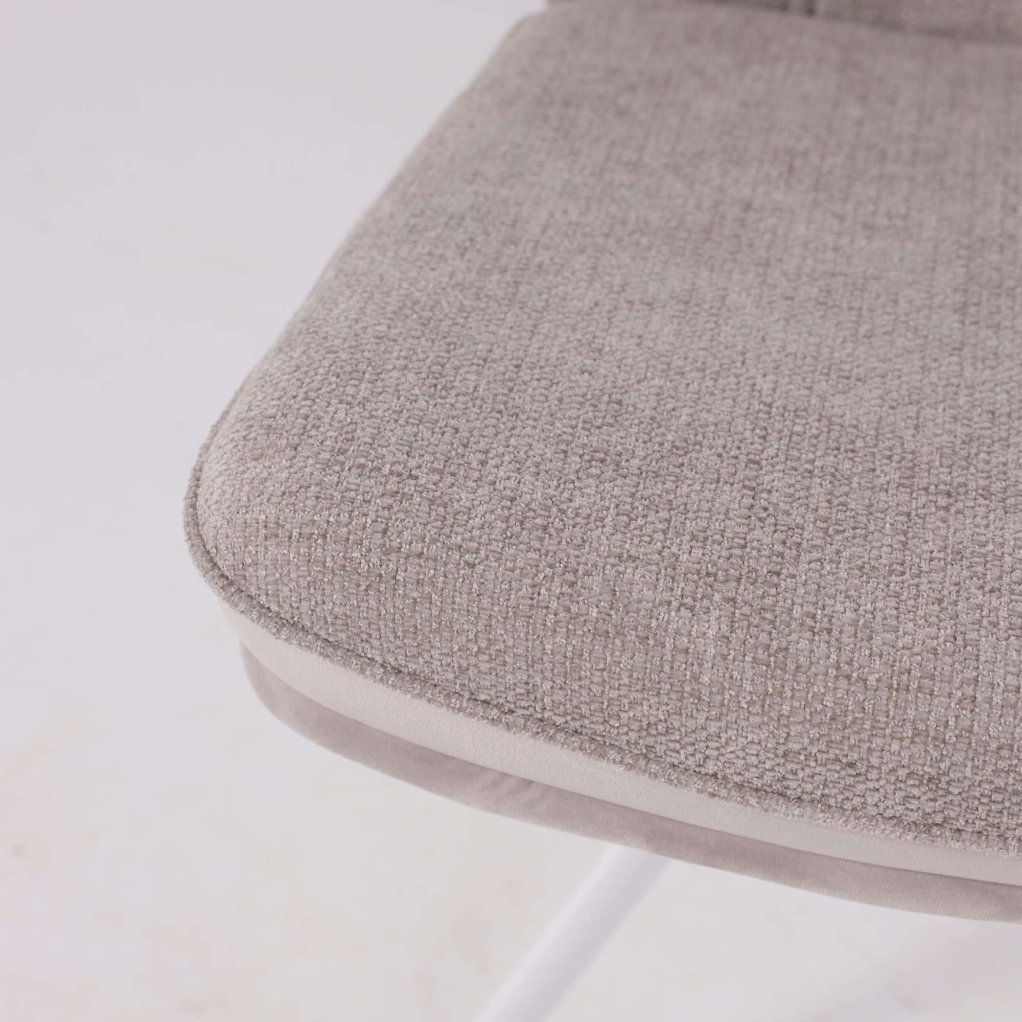 Стул SMART-R 360, g05 GREY BEIGE шенилл LUX - d07 PEARL GREY LUXбелый