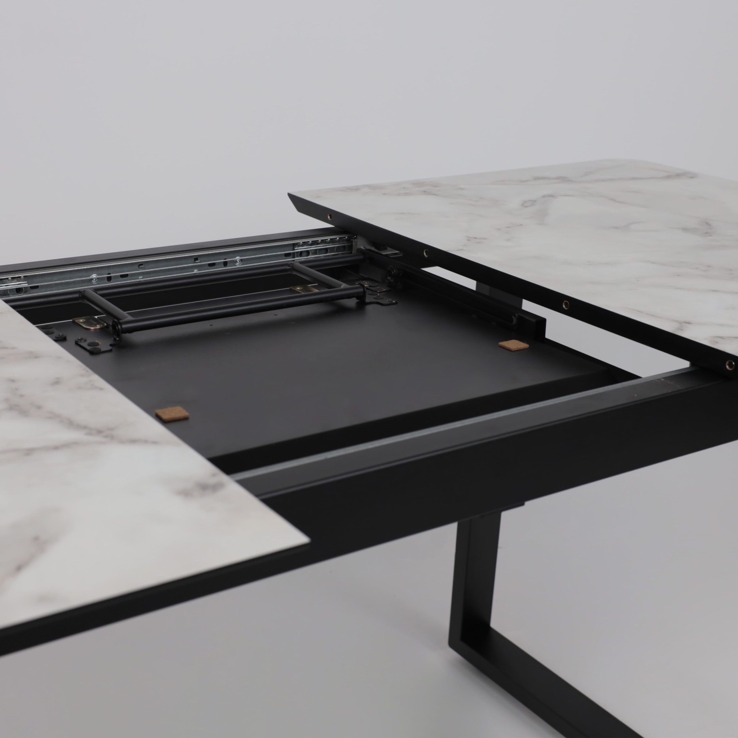 Стол AV 1208, HPL+МДФ,  раздвижной 1200 (1600)*800 Виктори натуральный/черный