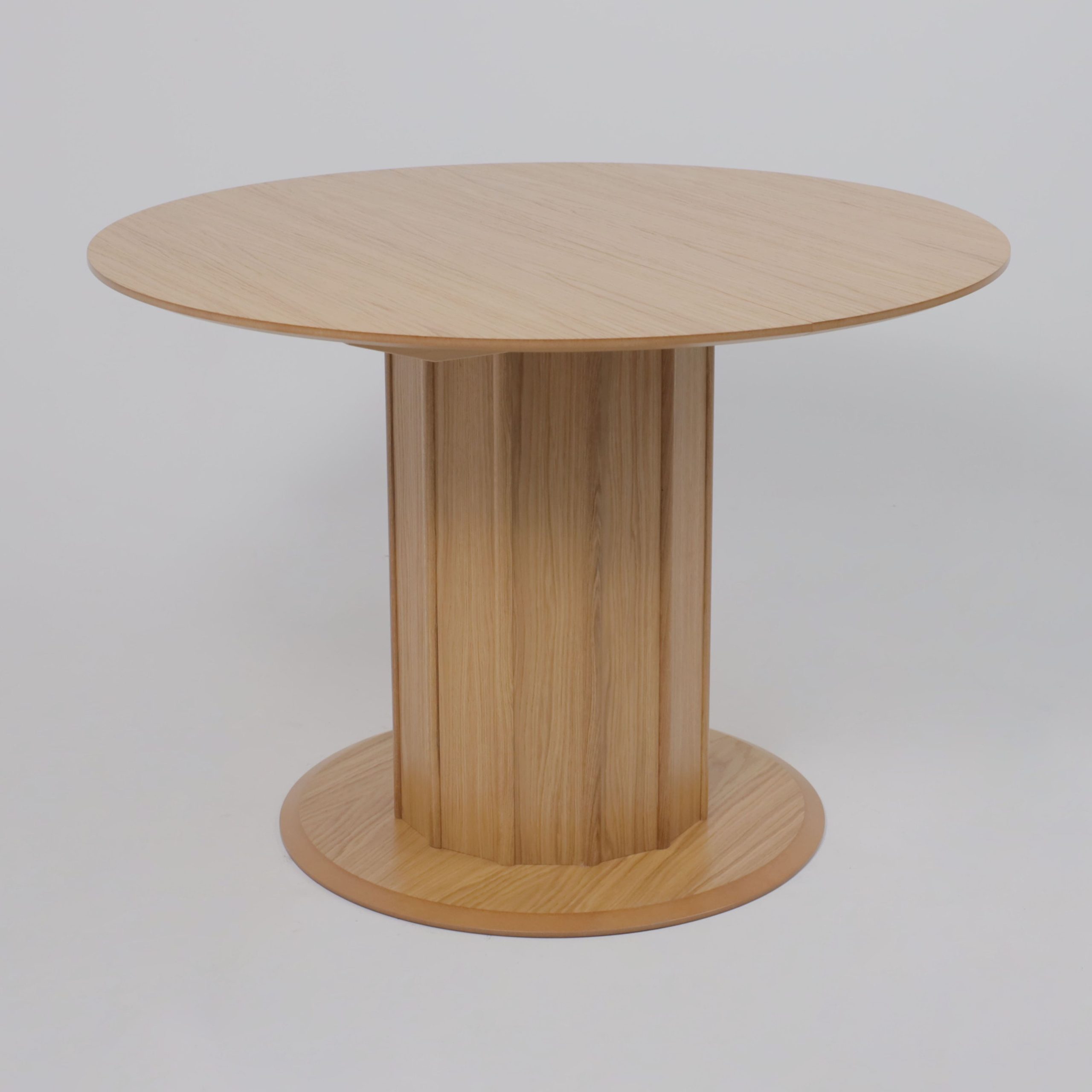 Стол ОЛАФ1100(1400)*1100, Светлый дуб без тонировки/Светлый дуб