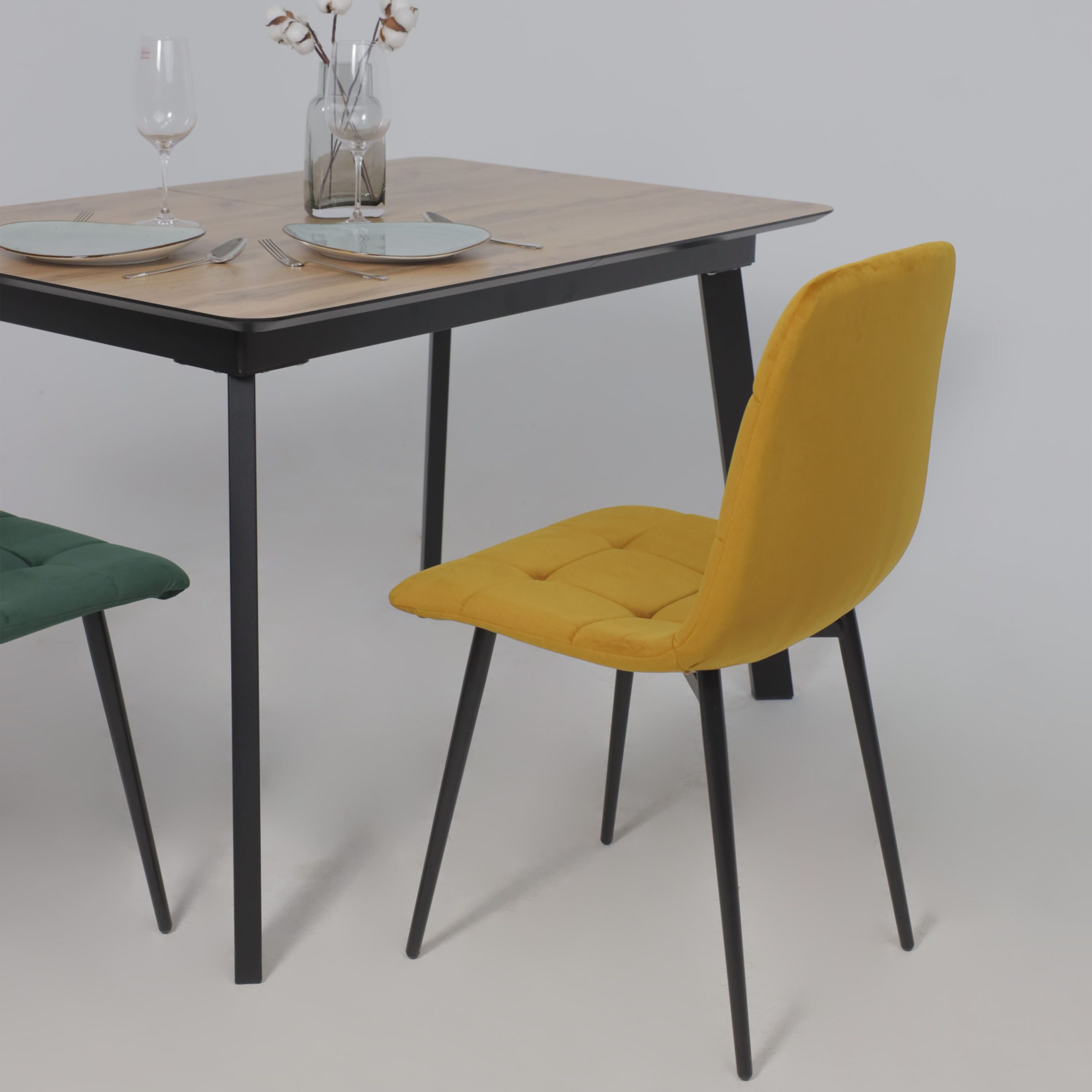 Стул AV 406-N, карри бархат Confetti chai tea/черный