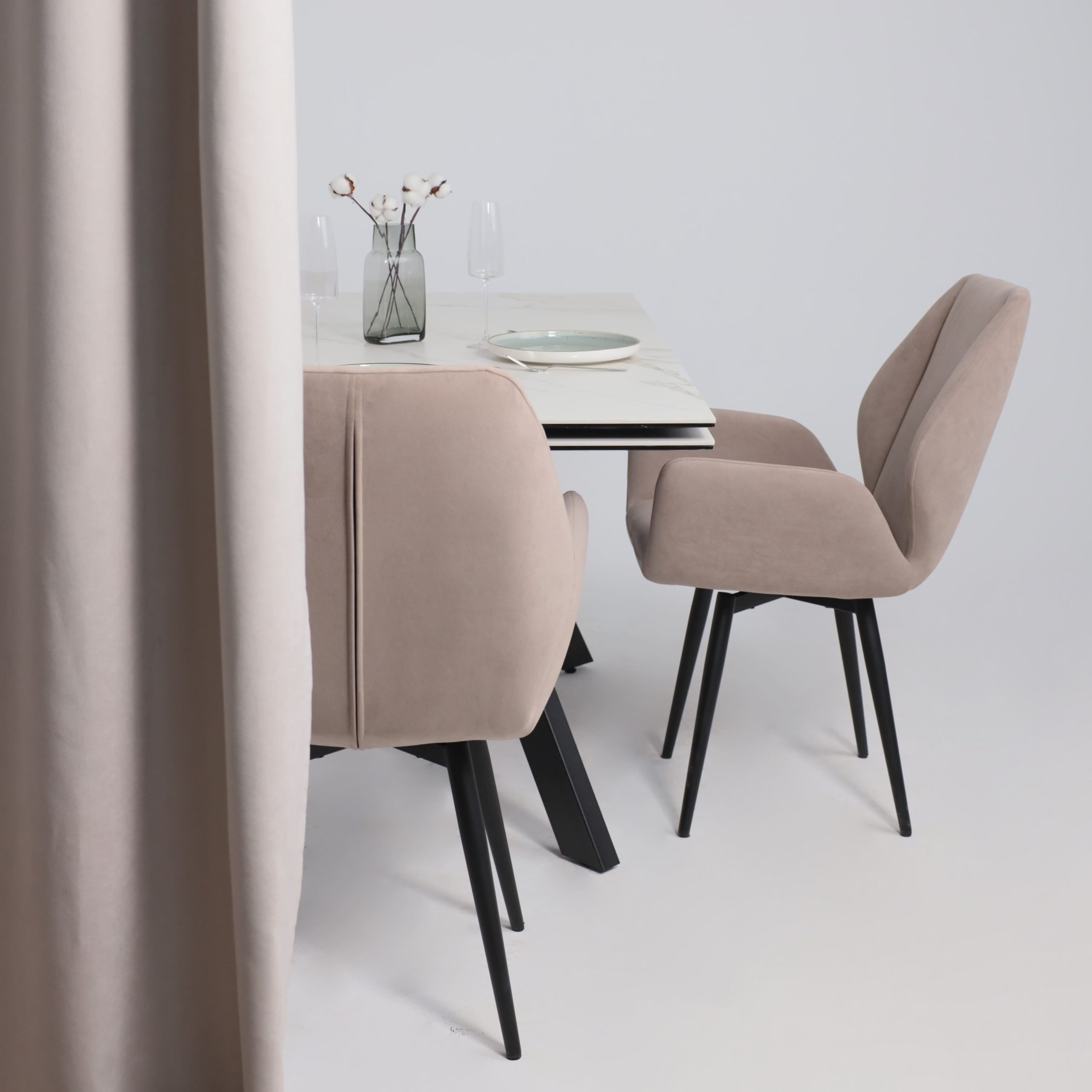 Стол МОНАКО NEW,керамика 0 кат. 1600(2240)*900, Камень белый Greys White/Черный матовый