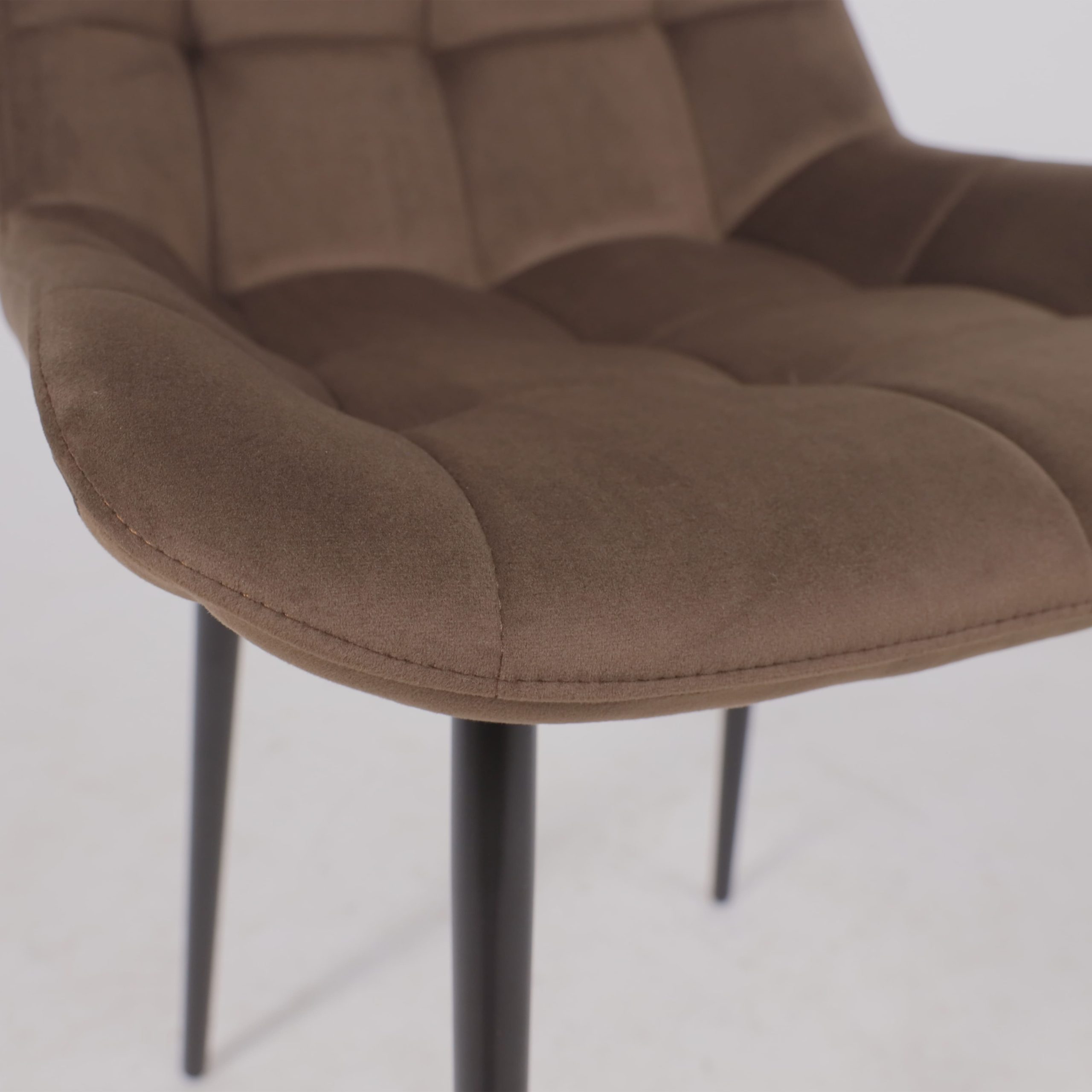 Стул AV 405, шоколадный бархат Confetti chocolate/черный