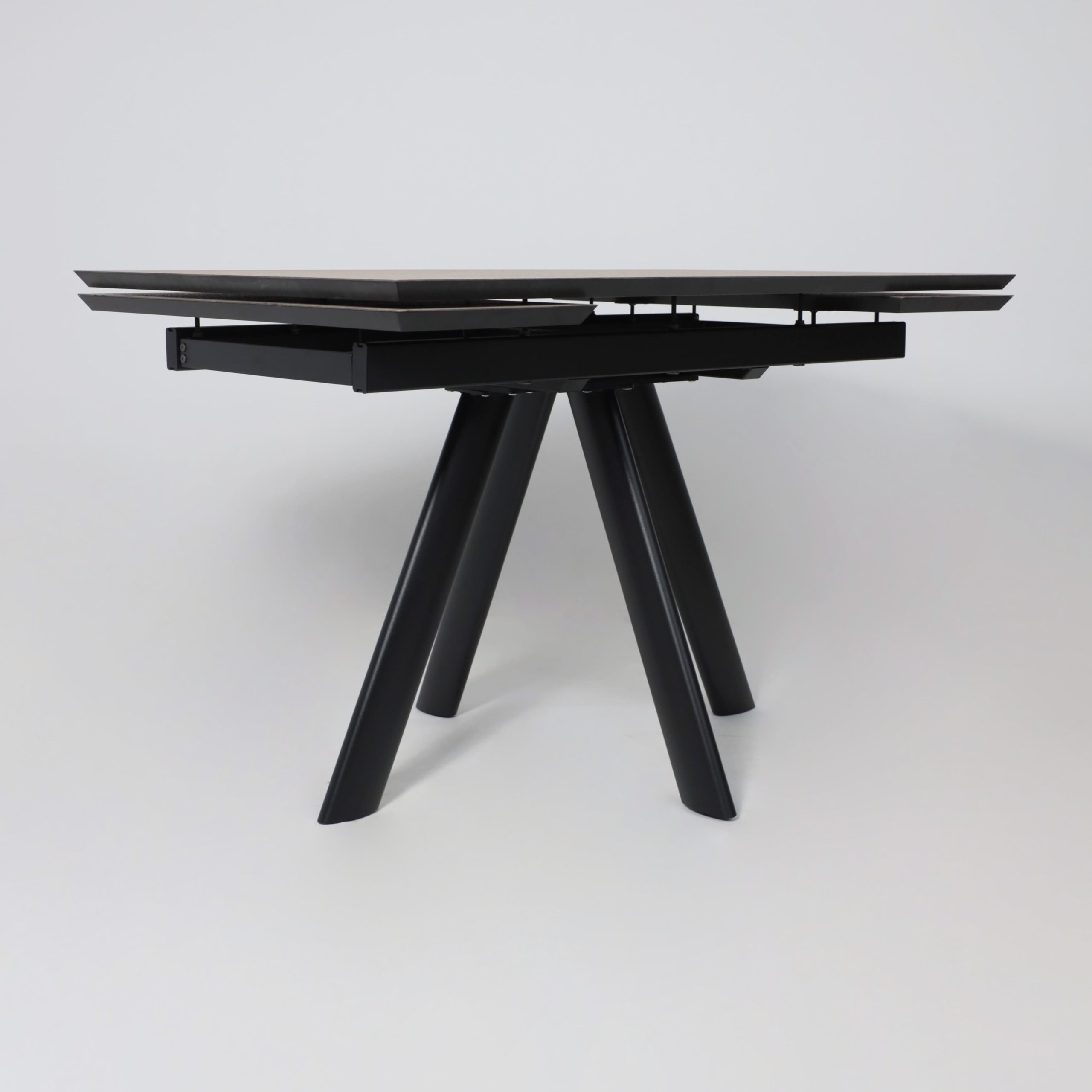 Стол JACK-120, раздвижной 120(30+30)х80, БЕЖЕВЫЙ КАМЕНЬ - COMPAKT CER/Черный