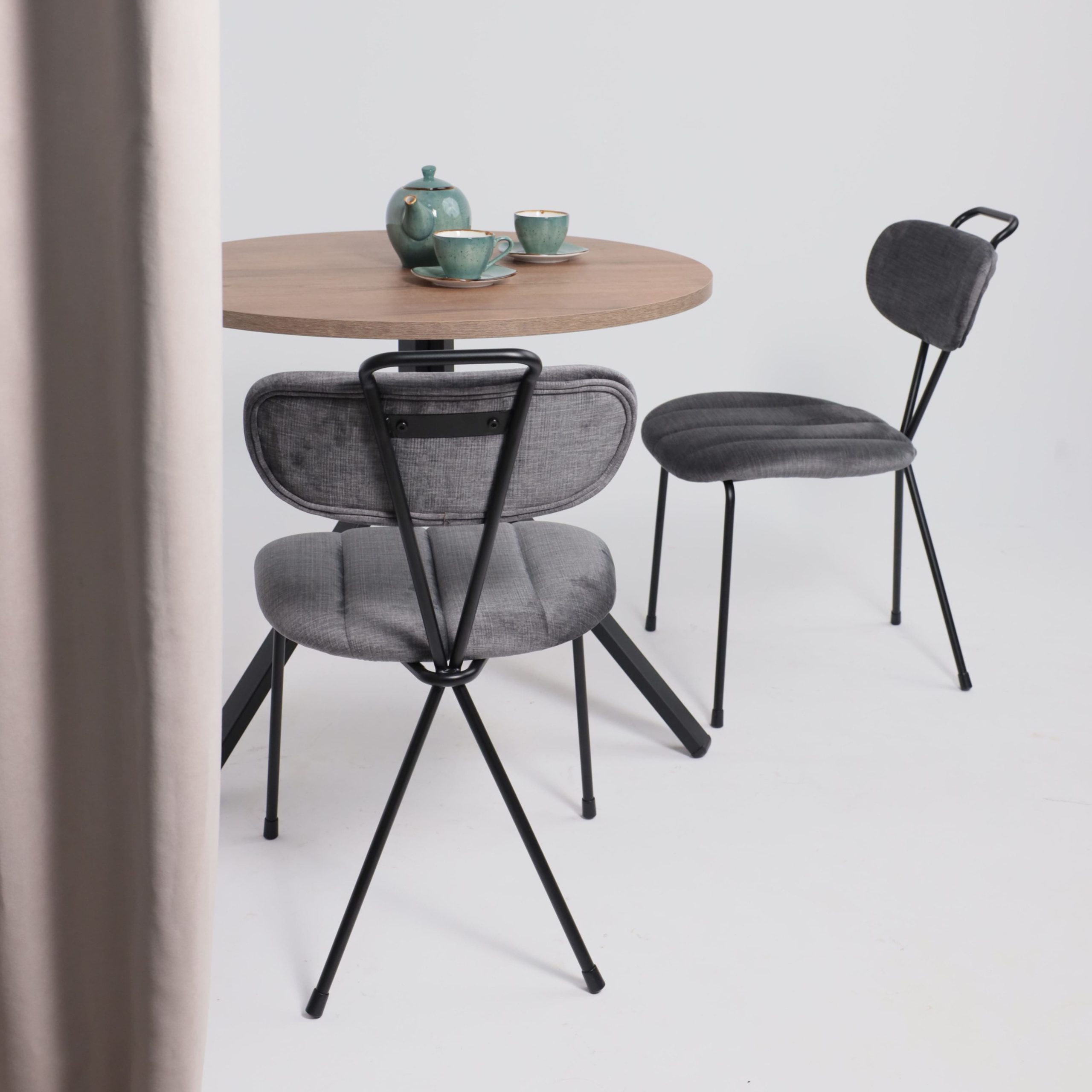 Стул TORI, серый велюр VOSS 15/черный