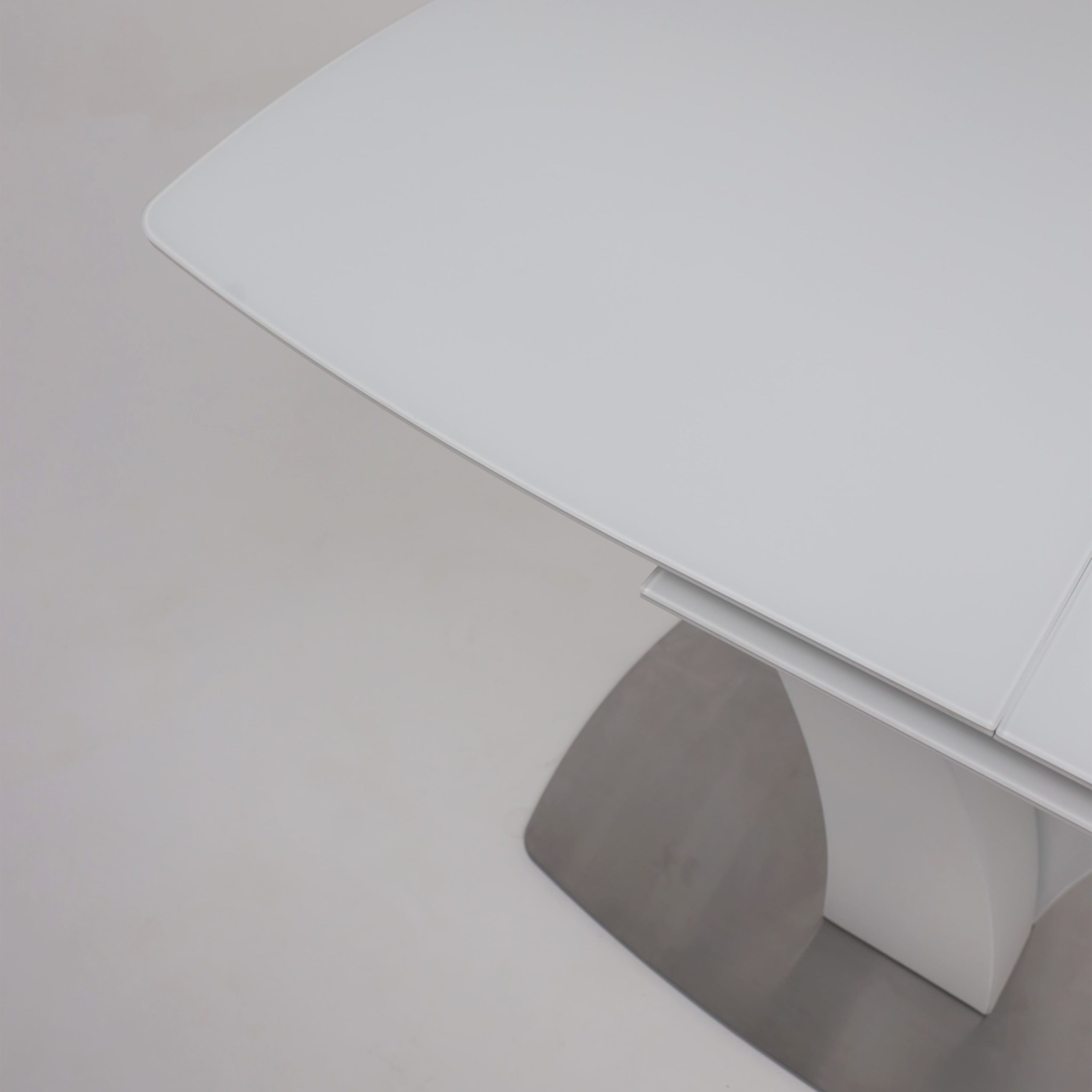 Стол НОТР ДАМ MODERNE, стекло Optiwhite 1400(1800)*850, Белый/Белый Муар