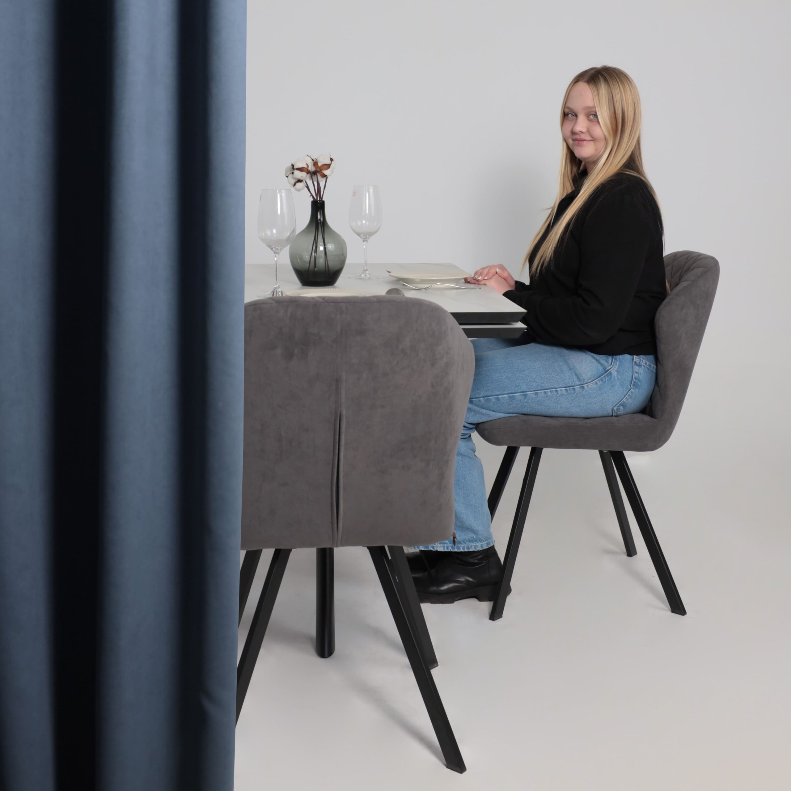 Стол JACK-120, раздвижной 120(30+30)х80, МРАМОР СВЕТЛЫЙ - COMPAKT CER/Черный