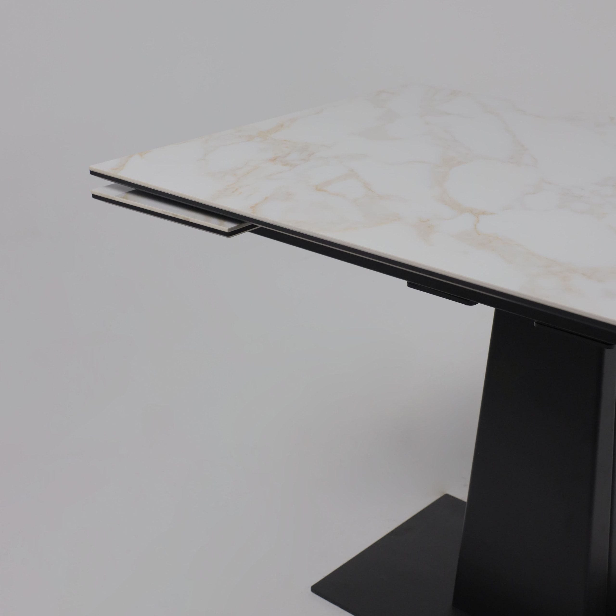 Стол AV 2119, МДФ+керамика, раздвижной 1200 (1800)*800 белый, глянцевый CARLA LARKIN /черный